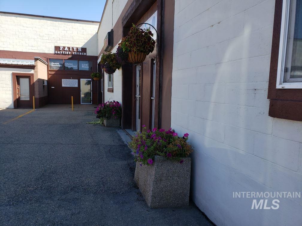 401 Main St, Nyssa, Oregon 97913, Business/Commercial For Sale, Price $260,000,MLS 99002285