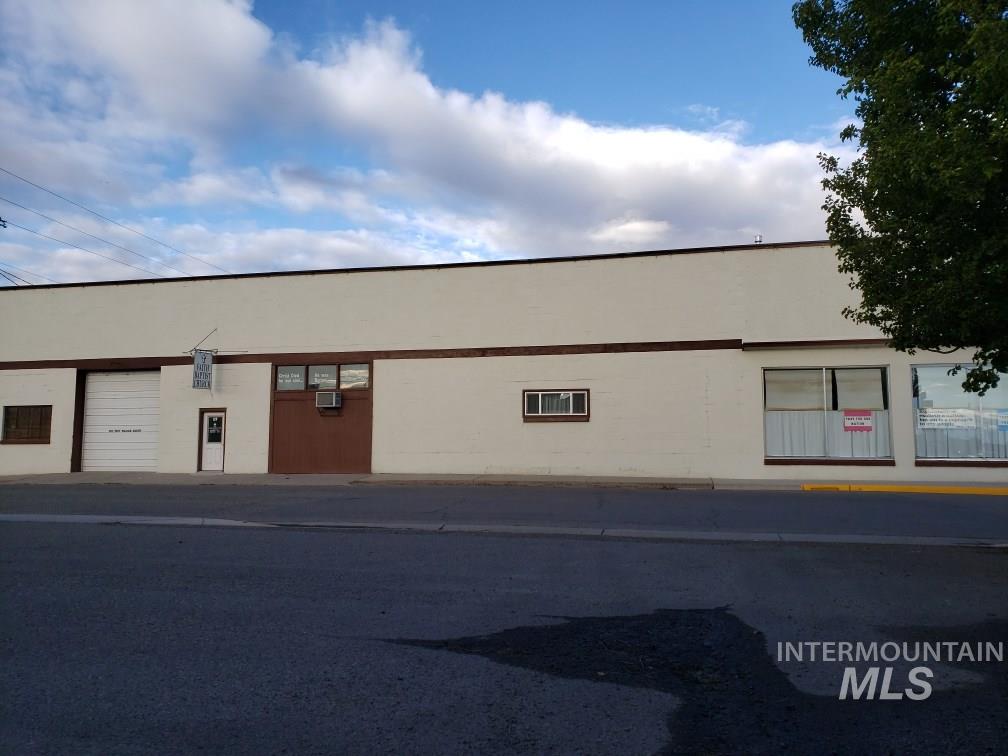 401 Main St, Nyssa, Oregon 97913, Business/Commercial For Sale, Price $260,000,MLS 99002285