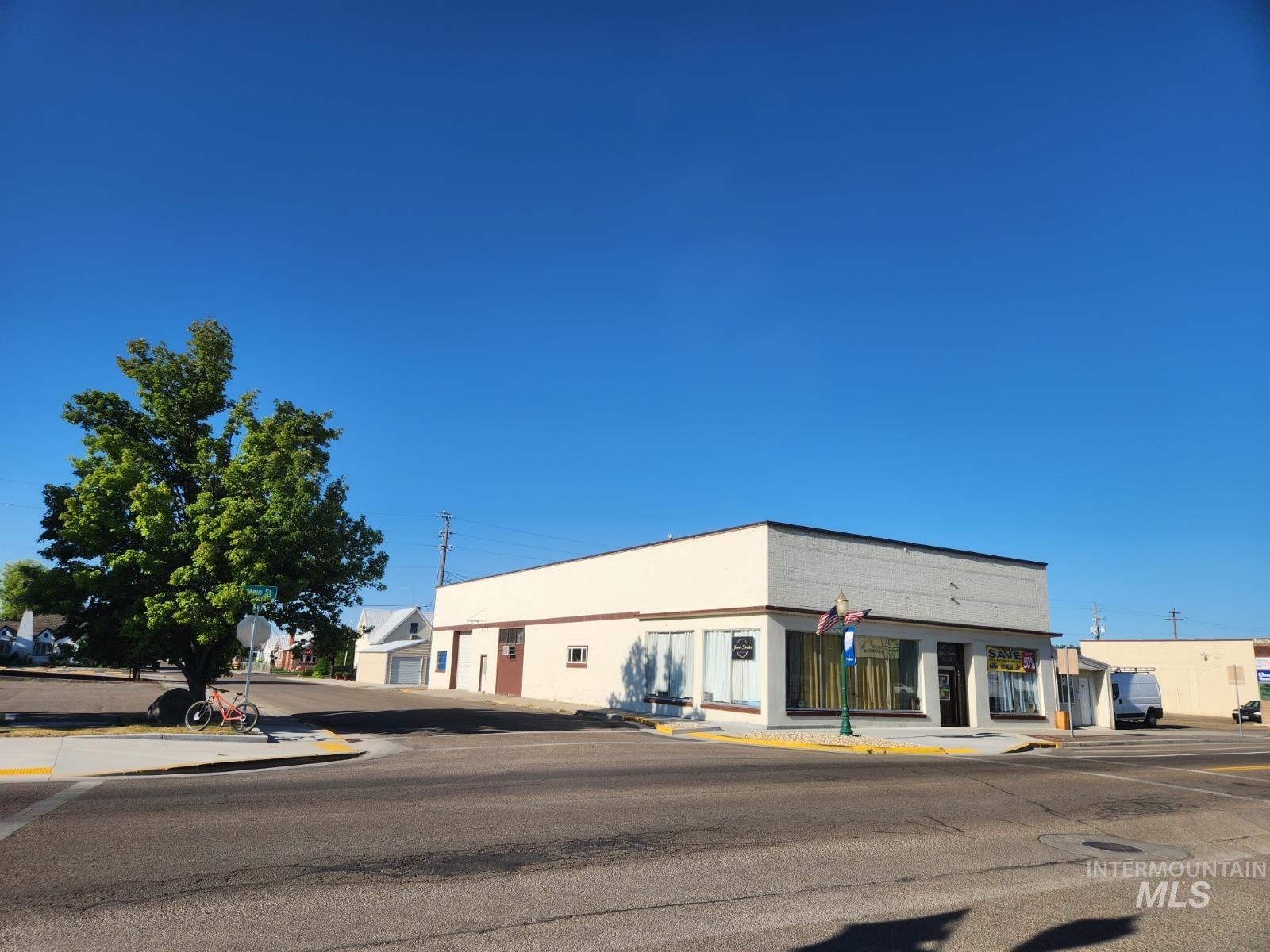 401 Main St, Nyssa, Oregon 97913, Business/Commercial For Sale, Price $260,000,MLS 99002285