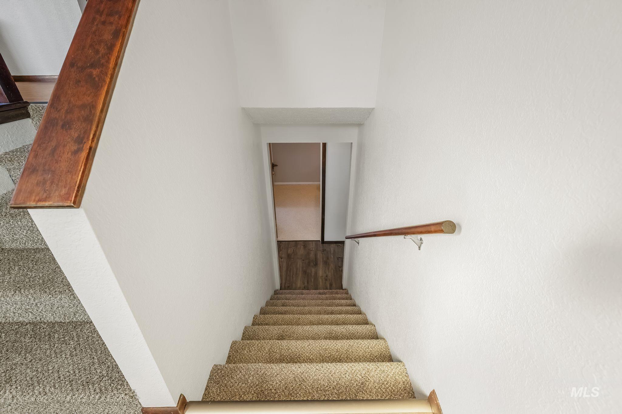 3818 17th Street, Lewiston, Idaho 83501, 4 Bedrooms, 2 Bathrooms, Residential For Sale, Price $439,000, 99002286