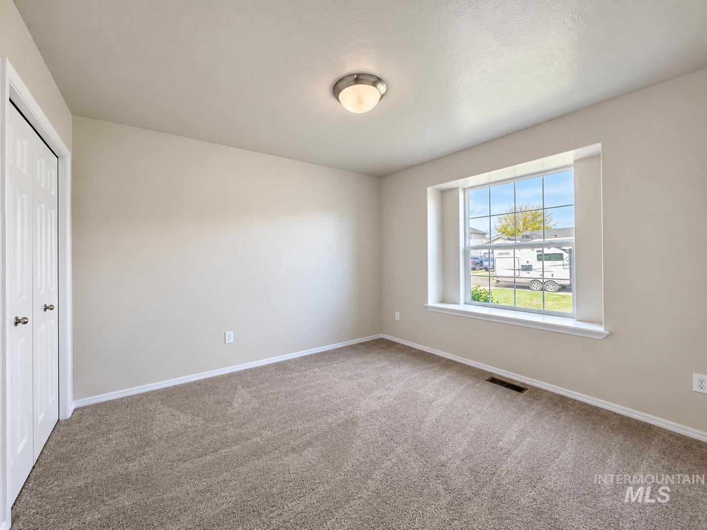 1014 Empire Dr, Caldwell, Idaho 83607, 3 Bedrooms, 2 Bathrooms, Residential For Sale, Price $359,900, 99002291