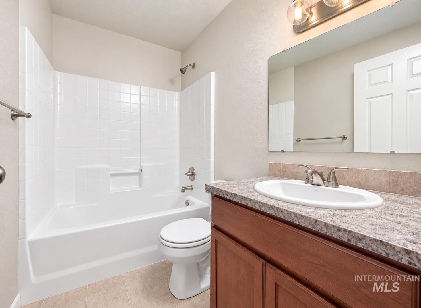 1014 Empire Dr, Caldwell, Idaho 83607, 3 Bedrooms, 2 Bathrooms, Residential For Sale, Price $359,900, 99002291