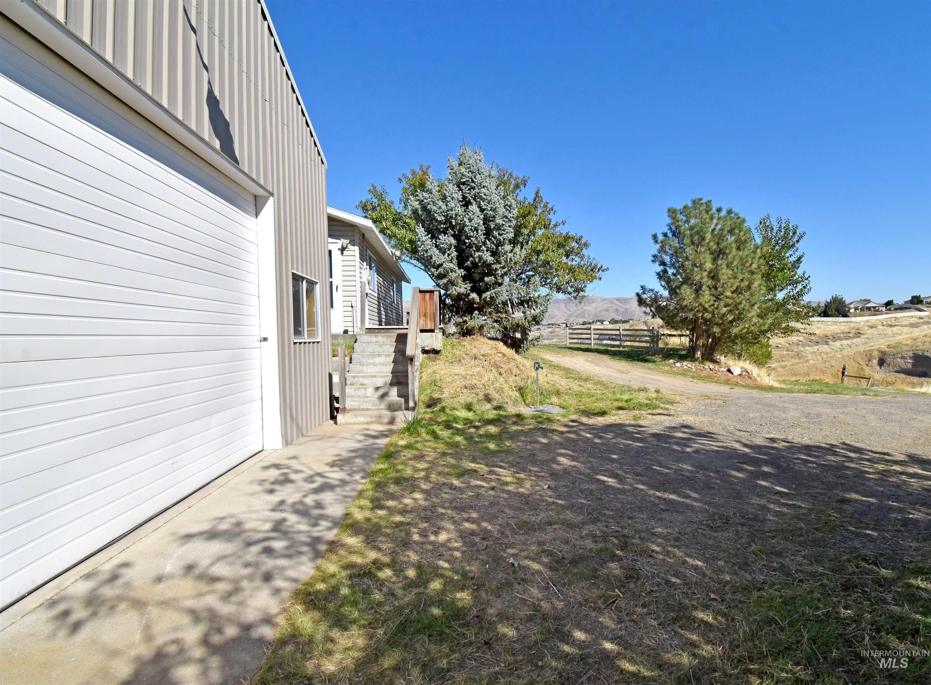 2795 Ben Johnson Road, Clarkston, Washington 99403, 2 Bedrooms, 1 Bathroom, Residential For Sale, Price $350,000, 99002294