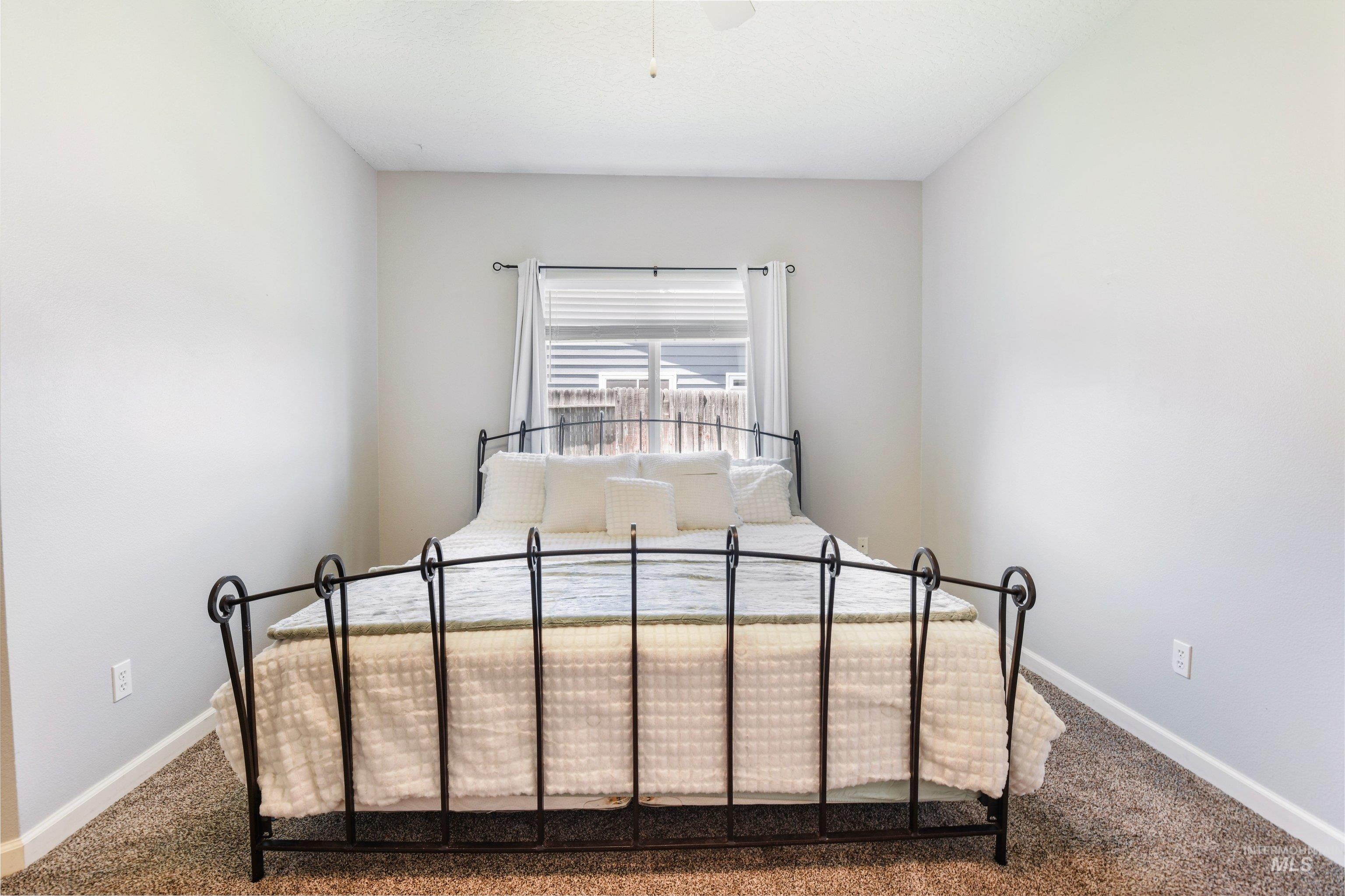 112 W Davenport Dr, Meridian, Idaho 83642, 3 Bedrooms, 2 Bathrooms, Residential For Sale, Price $437,500,MLS 99002295