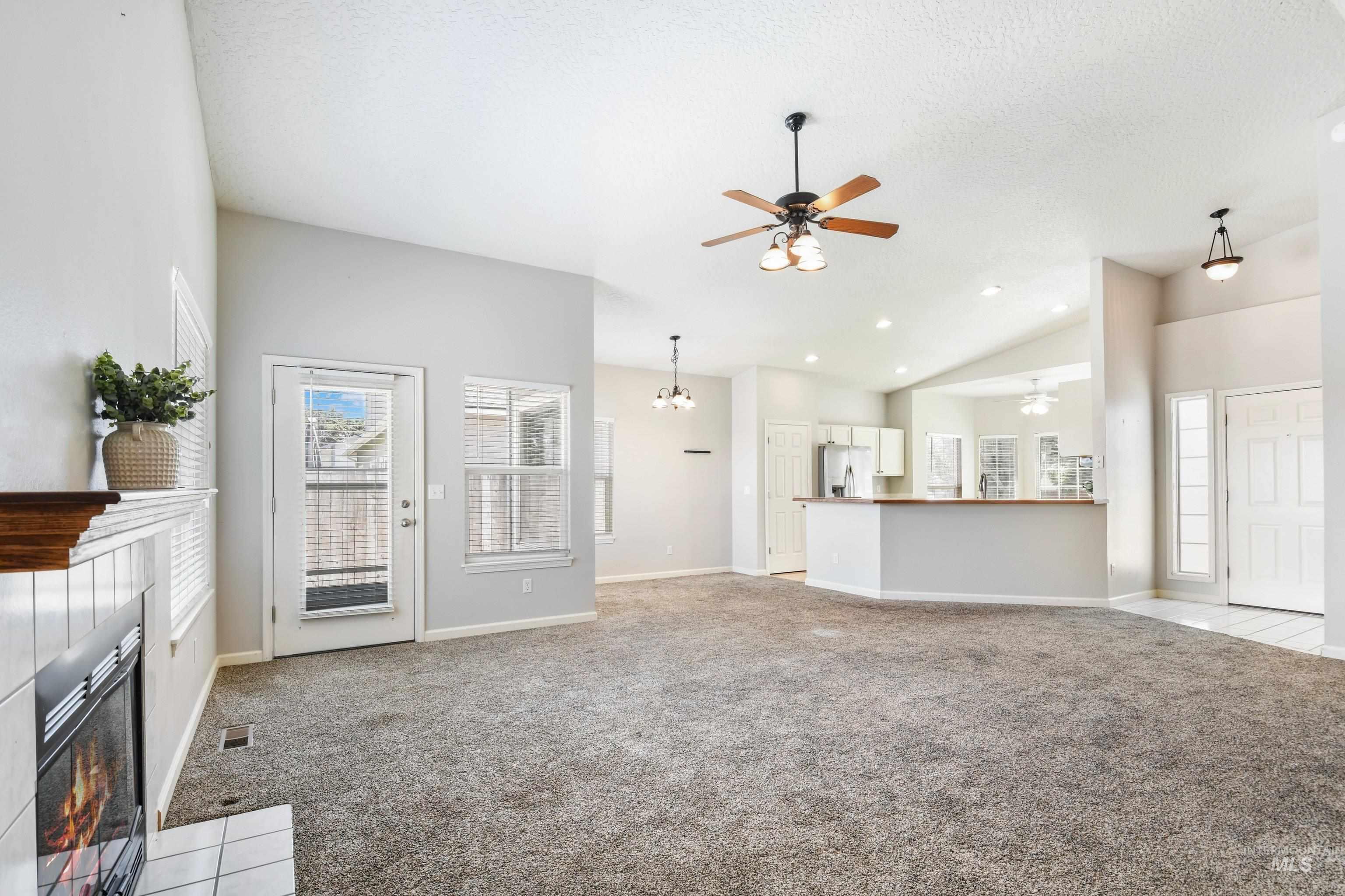 112 W Davenport Dr, Meridian, Idaho 83642, 3 Bedrooms, 2 Bathrooms, Residential For Sale, Price $437,500,MLS 99002295