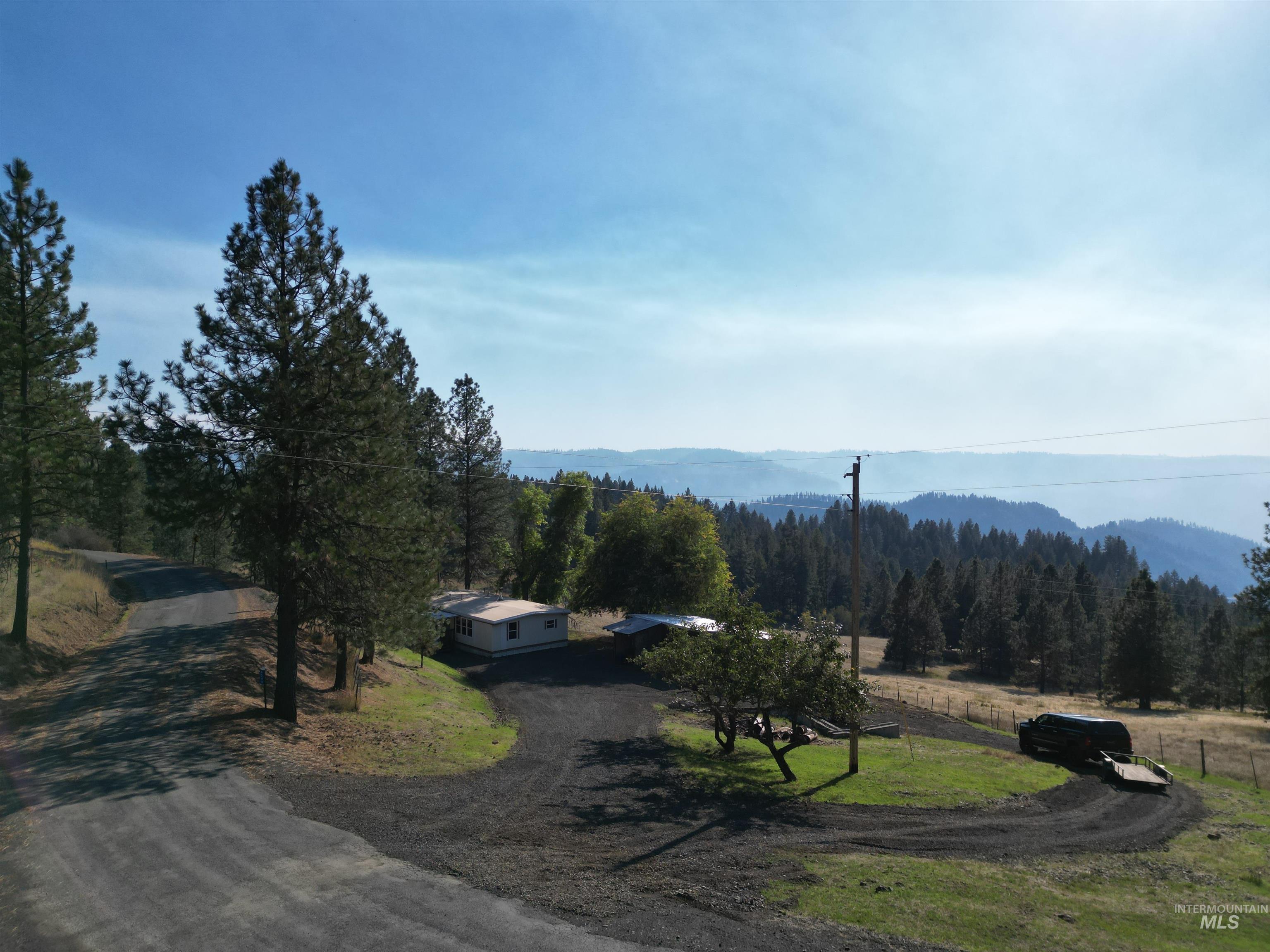 4099 Lakeview Road, Orofino, Idaho 83544, 2 Bedrooms, 2 Bathrooms, Residential For Sale, Price $325,000,MLS 99002304
