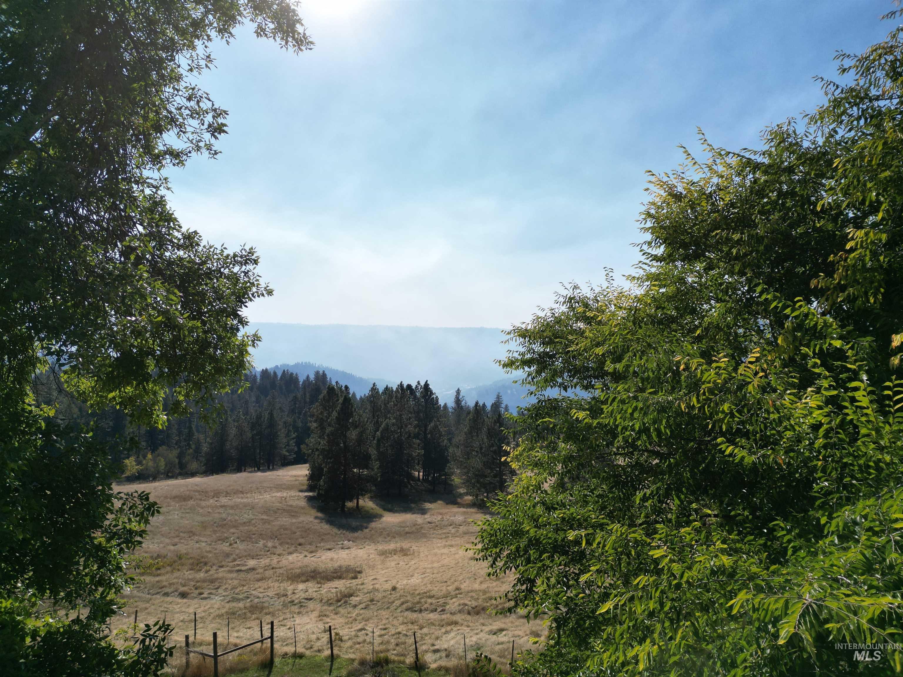 4099 Lakeview Road, Orofino, Idaho 83544, 2 Bedrooms, 2 Bathrooms, Residential For Sale, Price $325,000,MLS 99002304