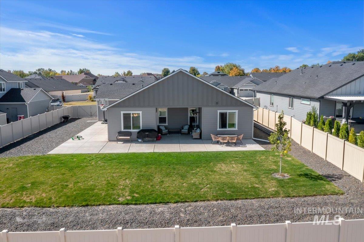 1914 N Perth Ave, Middleton, Idaho 83644, 4 Bedrooms, 2 Bathrooms, Residential For Sale, Price $574,900,MLS 99002305