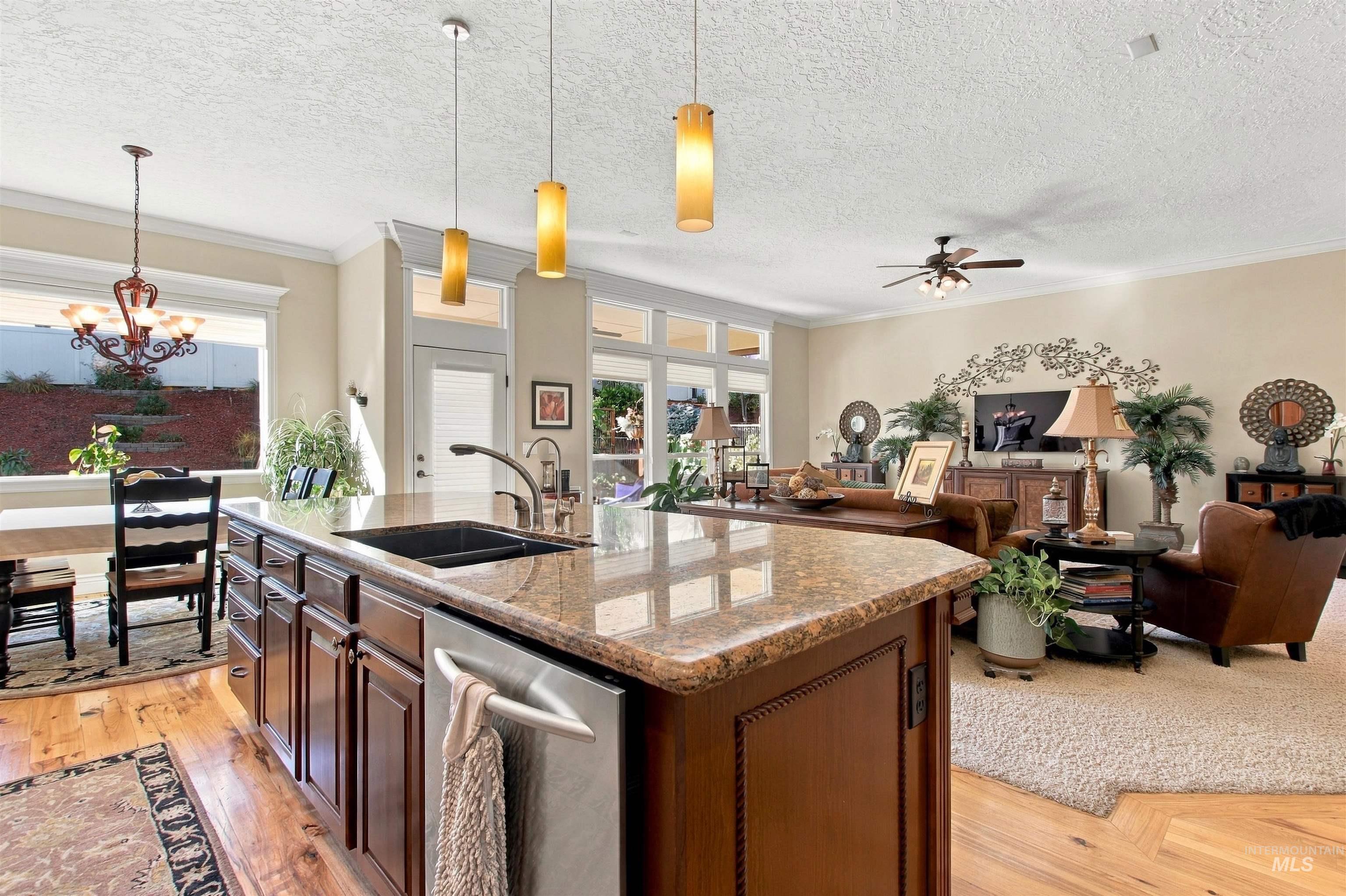 3150 S Glacier Bay Way, Meridian, Idaho 83642, 4 Bedrooms, 3 Bathrooms, Residential For Sale, Price $789,900,MLS 99002306