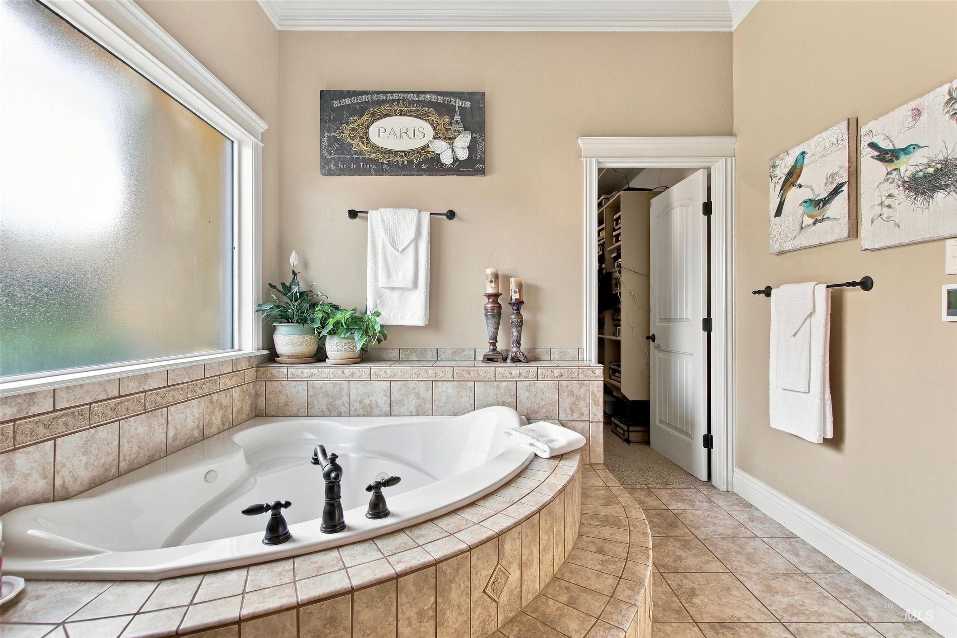 3150 S Glacier Bay Way, Meridian, Idaho 83642, 4 Bedrooms, 3 Bathrooms, Residential For Sale, Price $789,900,MLS 99002306