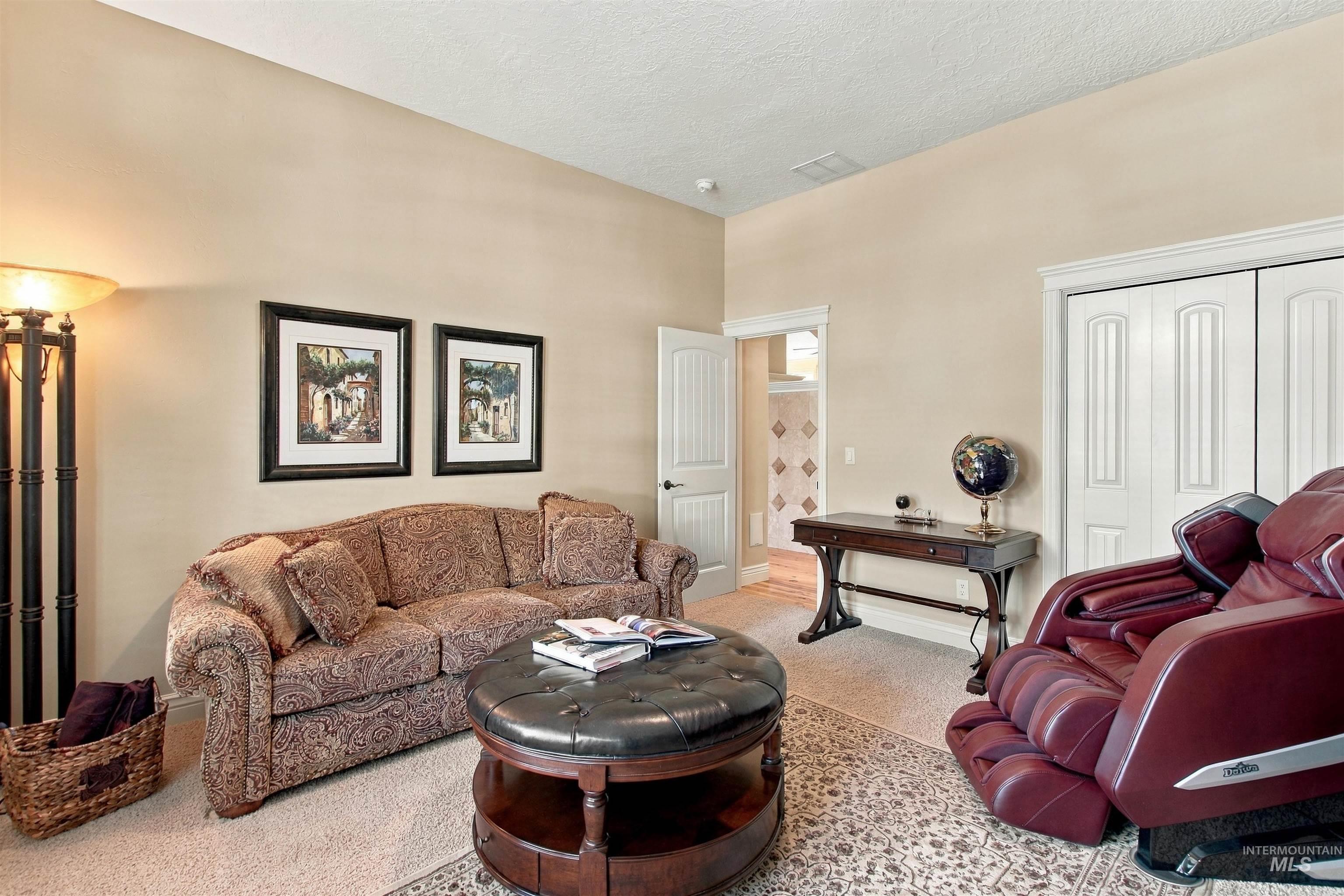 3150 S Glacier Bay Way, Meridian, Idaho 83642, 4 Bedrooms, 3 Bathrooms, Residential For Sale, Price $789,900,MLS 99002306