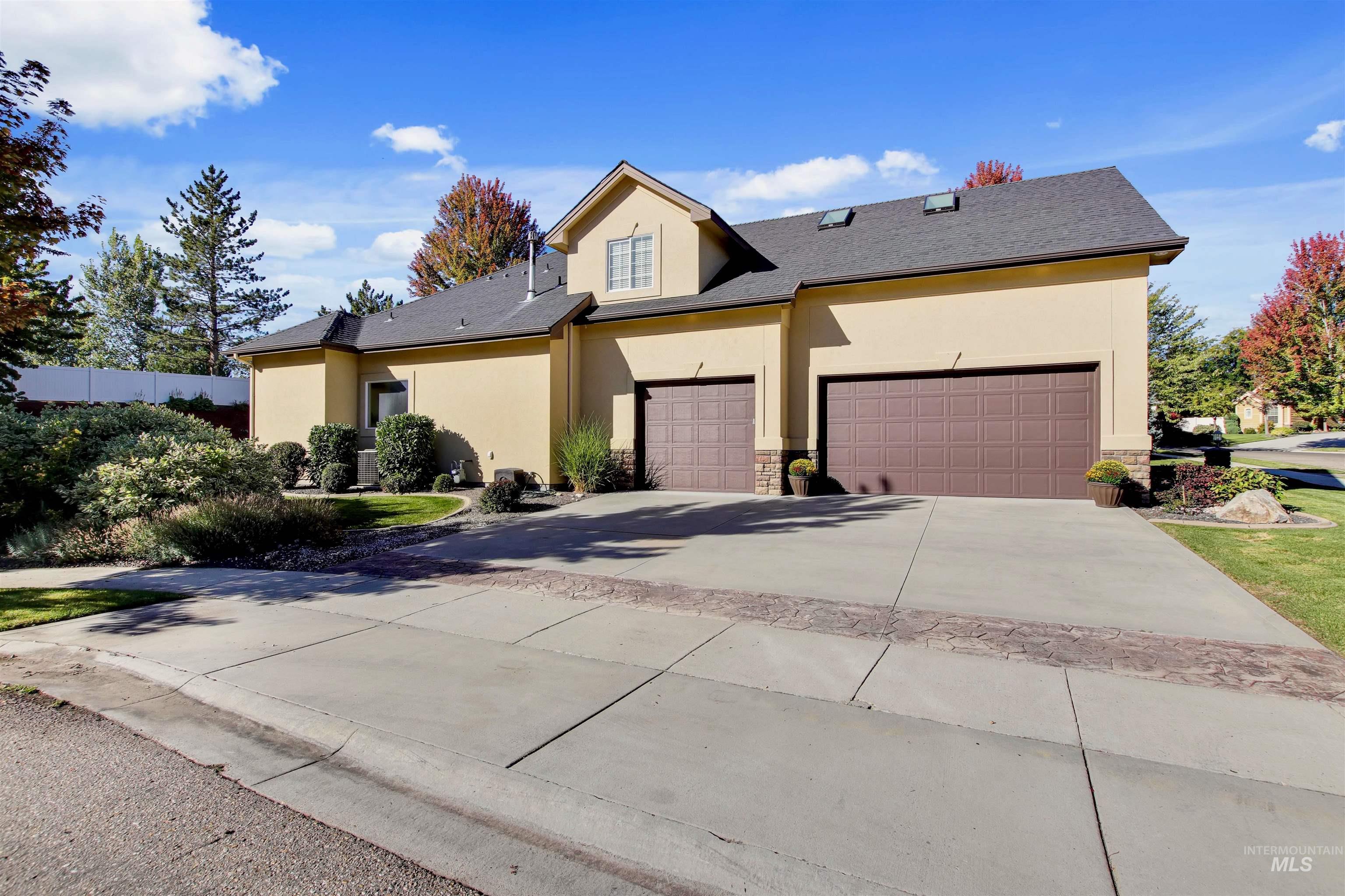 3150 S Glacier Bay Way, Meridian, Idaho 83642, 4 Bedrooms, 3 Bathrooms, Residential For Sale, Price $789,900,MLS 99002306