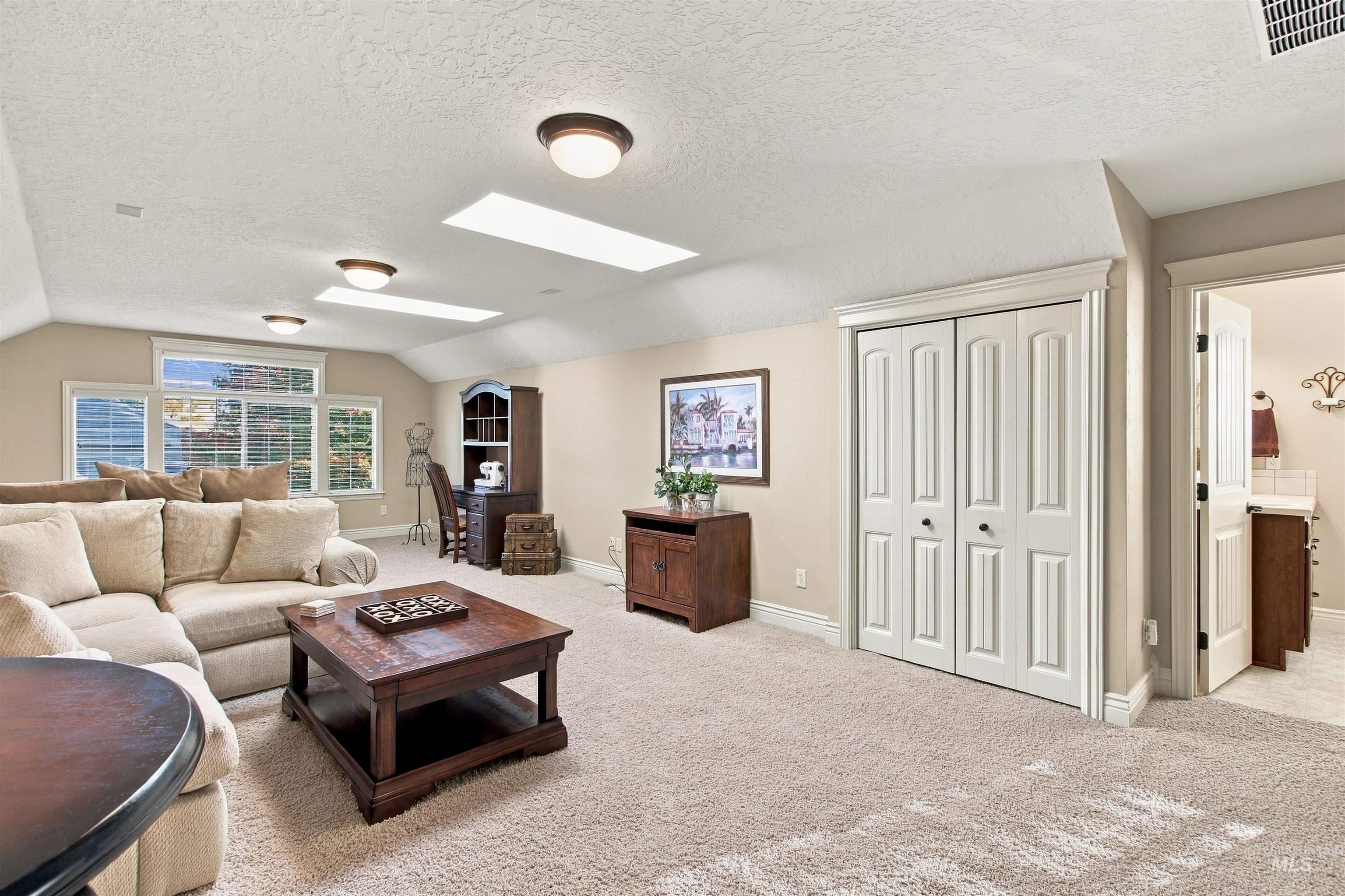 3150 S Glacier Bay Way, Meridian, Idaho 83642, 4 Bedrooms, 3 Bathrooms, Residential For Sale, Price $789,900,MLS 99002306