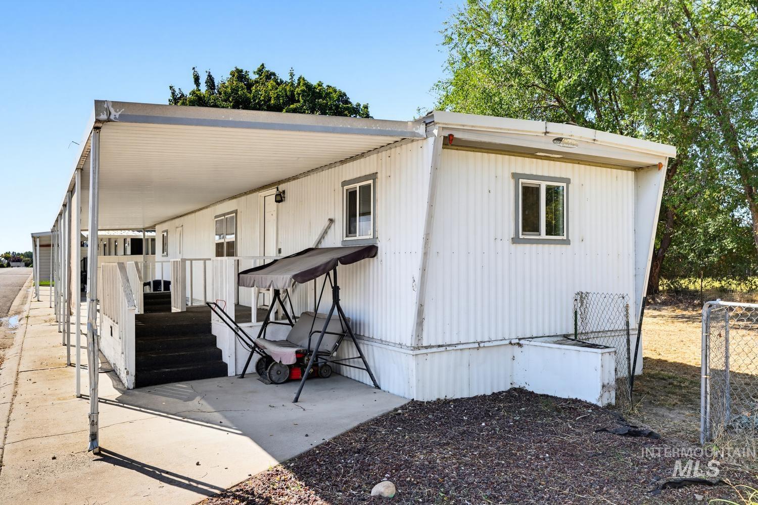 1715 W Flamingo Ave, Nampa, Idaho 83651, 2 Bedrooms, 1 Bathroom, Residential For Sale, Price $40,000,MLS 99002349