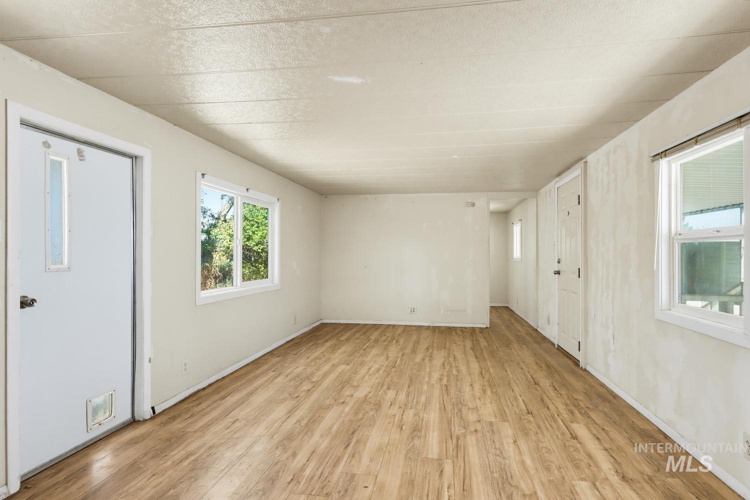 1715 W Flamingo Ave, Nampa, Idaho 83651, 2 Bedrooms, 1 Bathroom, Residential For Sale, Price $40,000,MLS 99002349