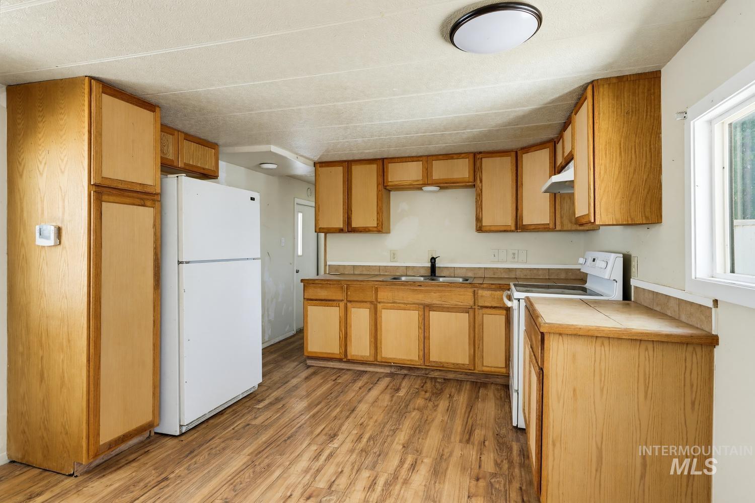1715 W Flamingo Ave, Nampa, Idaho 83651, 2 Bedrooms, 1 Bathroom, Residential For Sale, Price $40,000,MLS 99002349