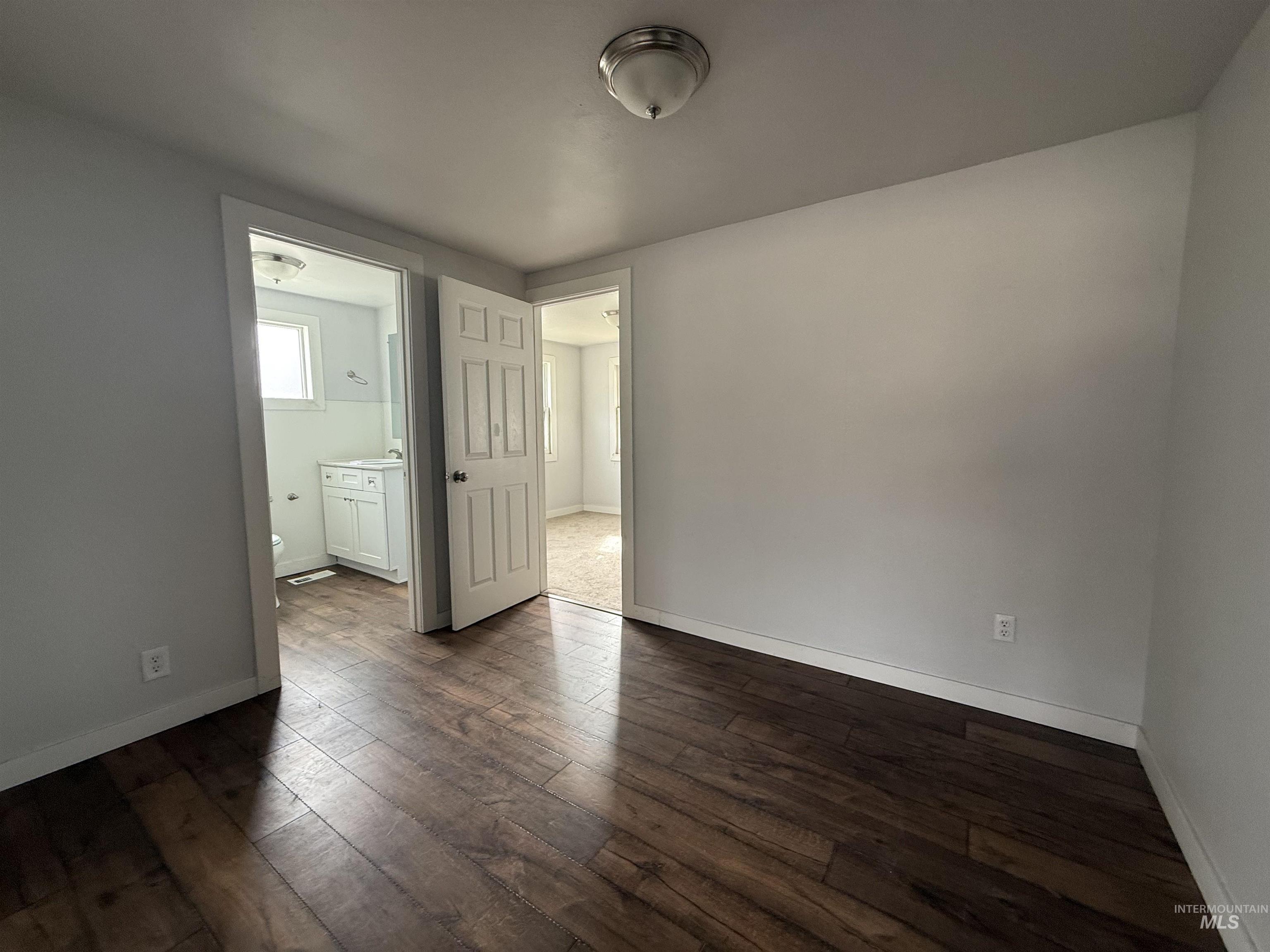 447 1st St N, Nampa, Idaho 83687, 2 Bedrooms, 2 Bathrooms, Residential For Sale, Price $15,000,MLS 99002375