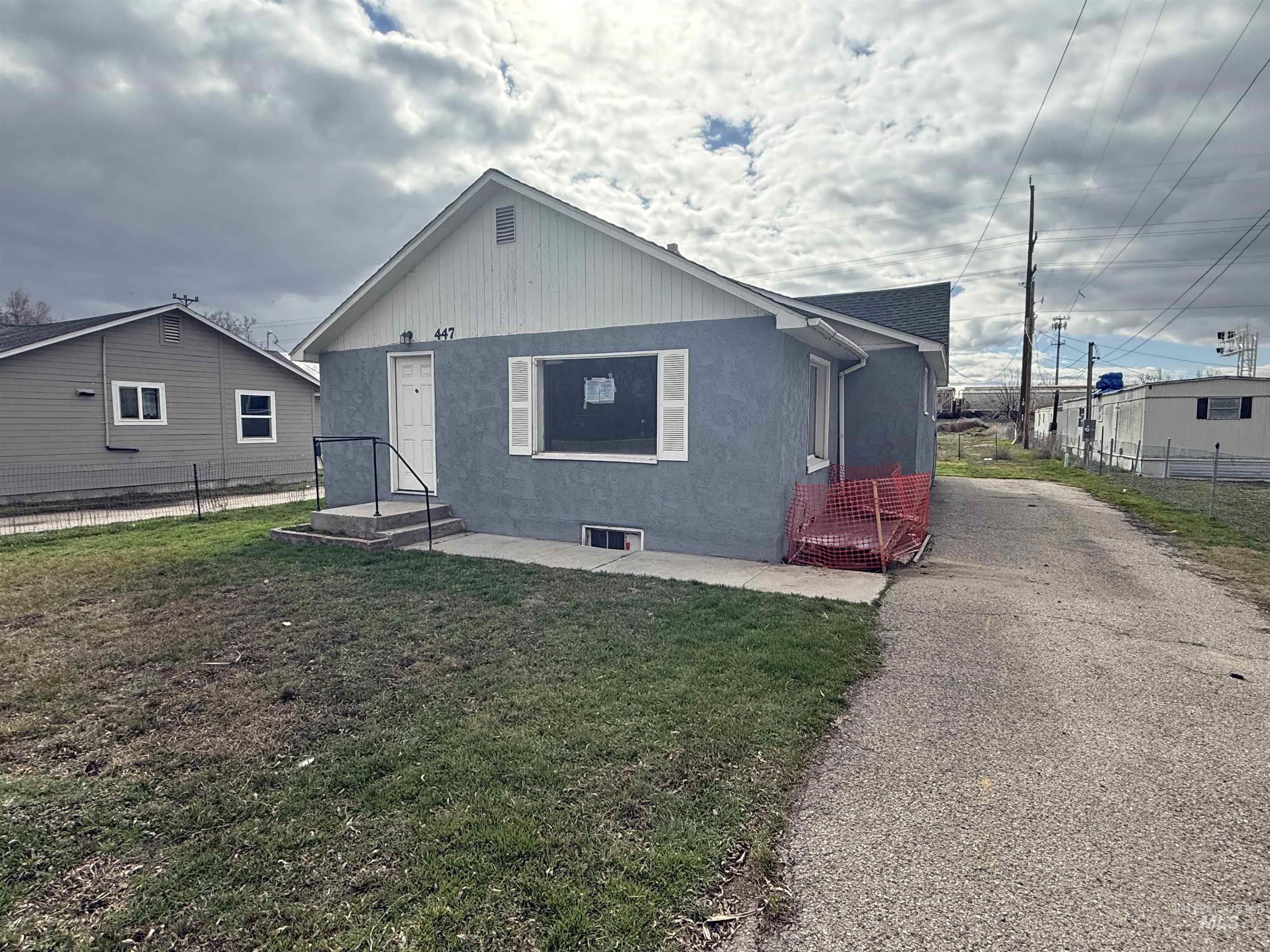 447 1st St N, Nampa, Idaho 83687, 2 Bedrooms, 2 Bathrooms, Residential For Sale, Price $15,000,MLS 99002375