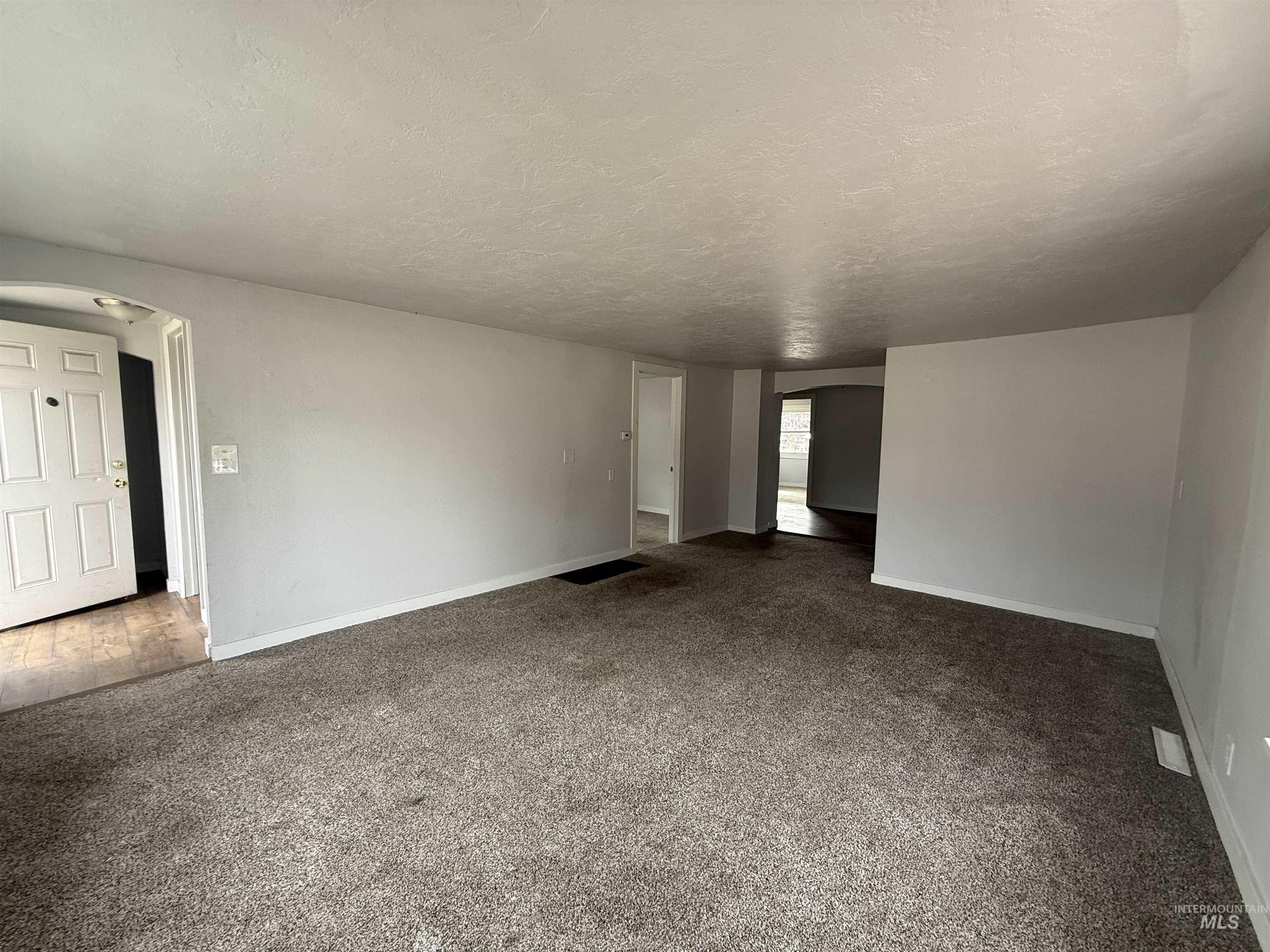 447 1st St N, Nampa, Idaho 83687, 2 Bedrooms, 2 Bathrooms, Residential For Sale, Price $15,000,MLS 99002375