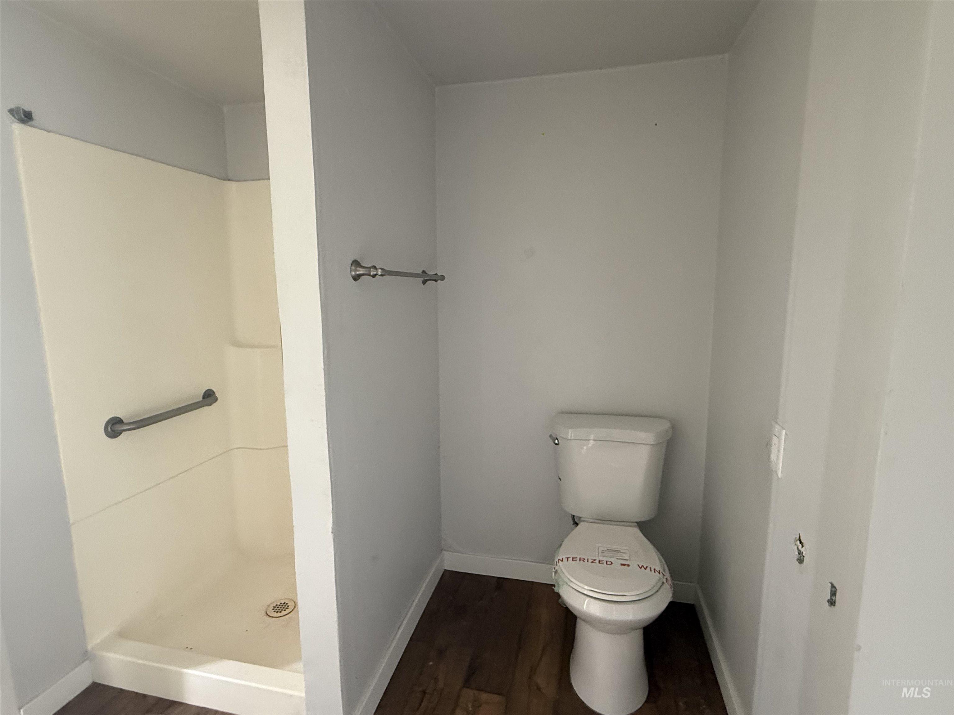 447 1st St N, Nampa, Idaho 83687, 2 Bedrooms, 2 Bathrooms, Residential For Sale, Price $15,000,MLS 99002375