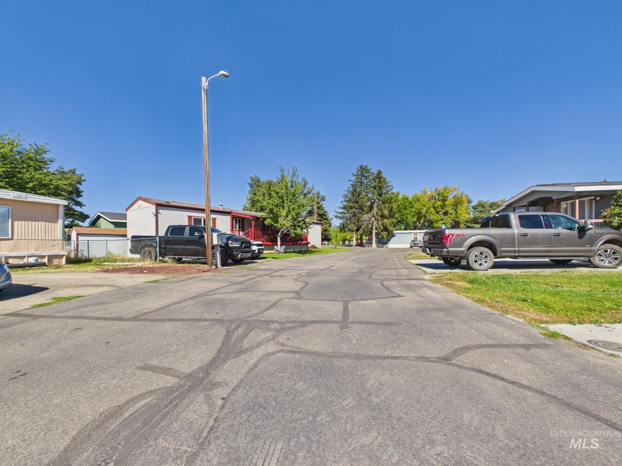 1123 N Sable, Boise, Idaho 83704, 3 Bedrooms, 2 Bathrooms, Residential For Sale, Price $115,000,MLS 99002377