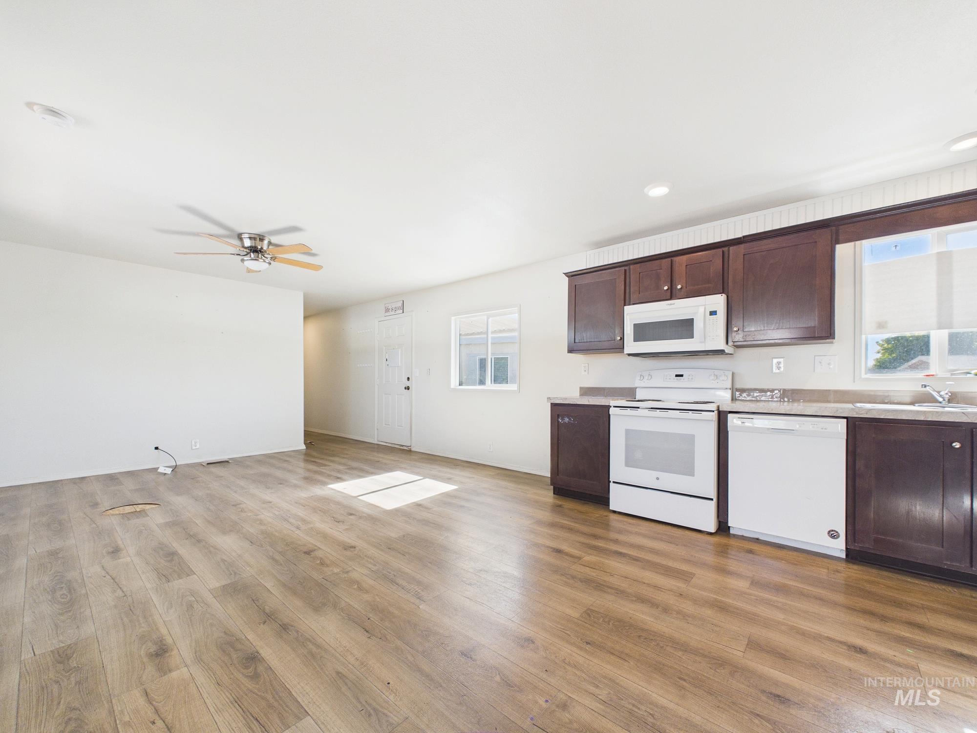 1123 N Sable, Boise, Idaho 83704, 3 Bedrooms, 2 Bathrooms, Residential For Sale, Price $115,000,MLS 99002377