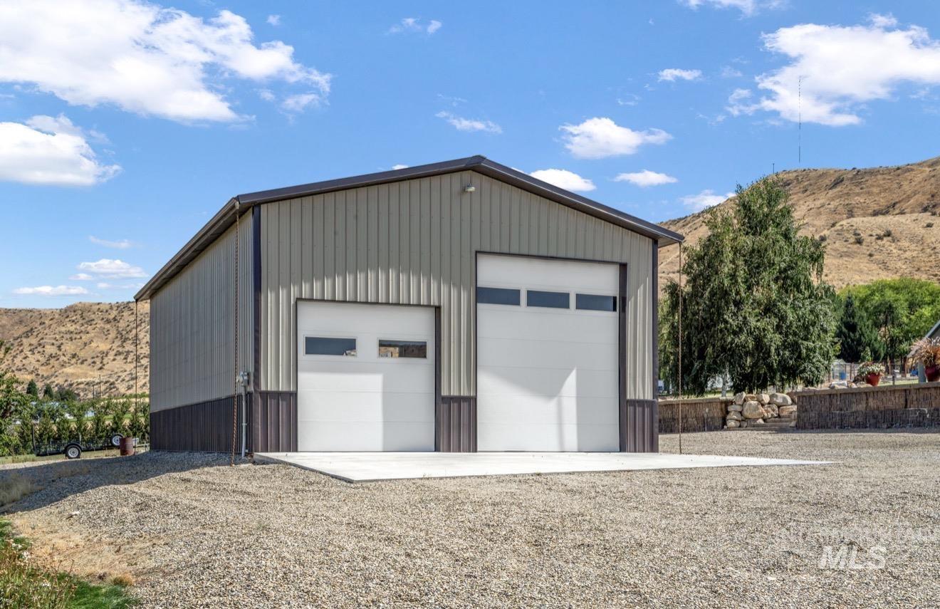 4430 Marvel Ln, Emmett, Idaho 83617, 5 Bedrooms, 3 Bathrooms, Residential For Sale, Price $946,000,MLS 99002397