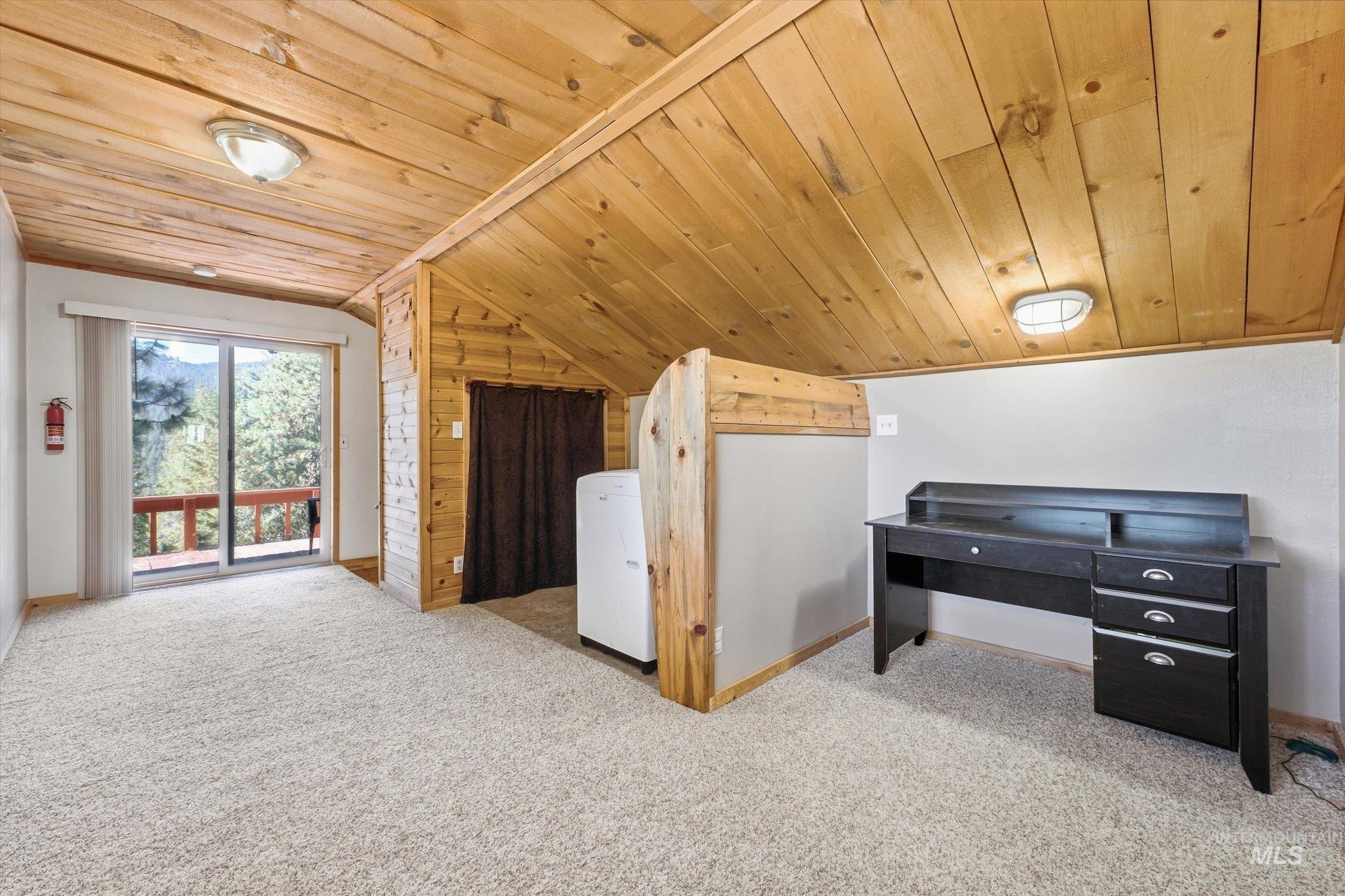 15 Dored Pines Rd, Boise, Idaho 83716, 2 Bedrooms, 2 Bathrooms, Residential For Sale, Price $475,000,MLS 99002402