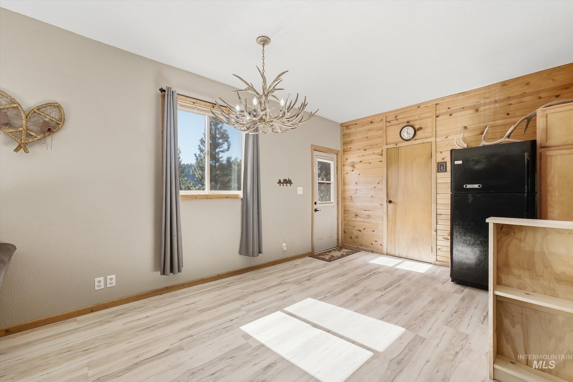 15 Dored Pines Rd, Boise, Idaho 83716, 2 Bedrooms, 2 Bathrooms, Residential For Sale, Price $475,000,MLS 99002402