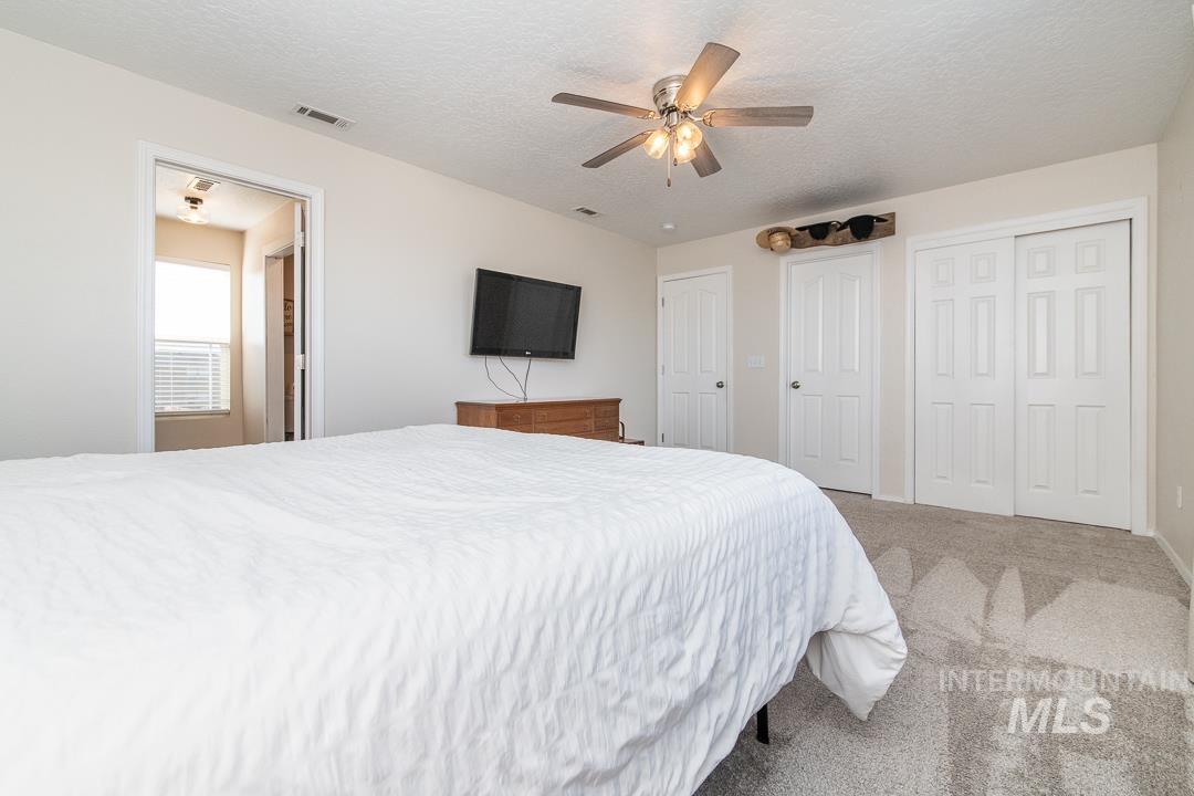 3113 Woodbridge St, Caldwell, Idaho 83605, 4 Bedrooms, 2.5 Bathrooms, Residential For Sale, Price $390,000,MLS 99002403