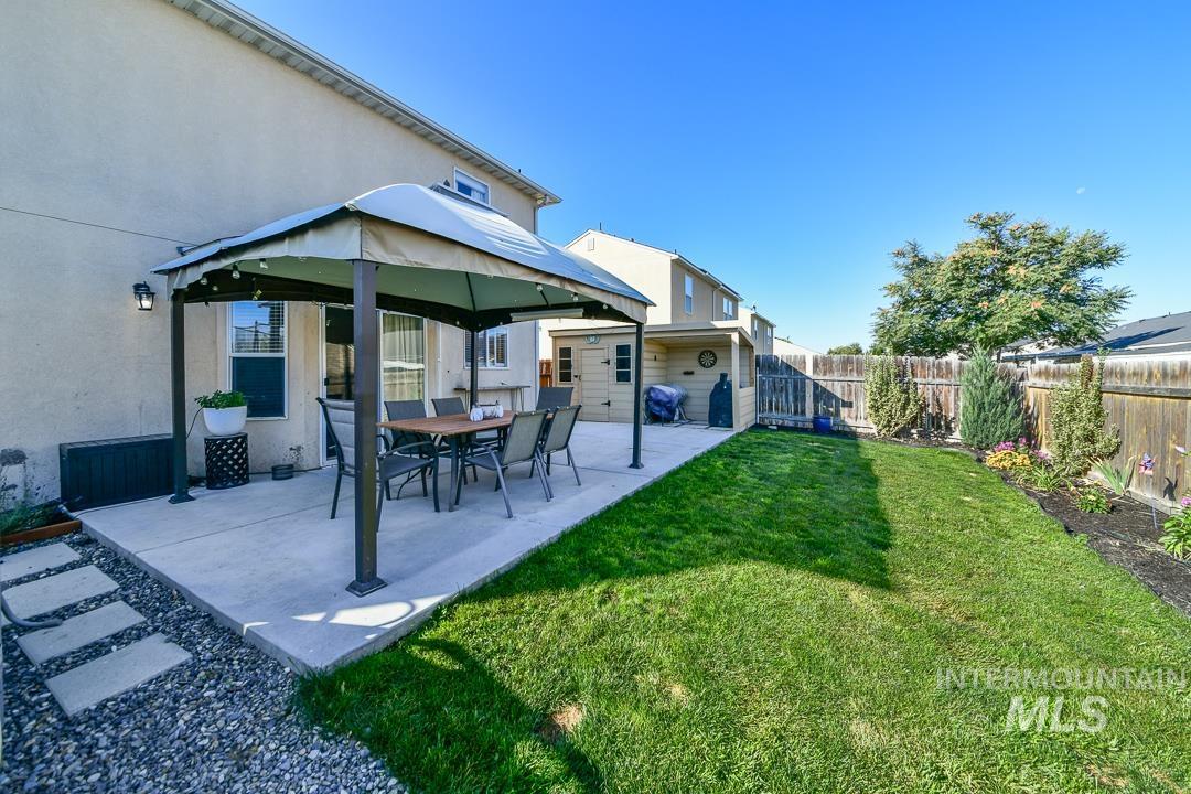 3113 Woodbridge St, Caldwell, Idaho 83605, 4 Bedrooms, 2.5 Bathrooms, Residential For Sale, Price $390,000,MLS 99002403