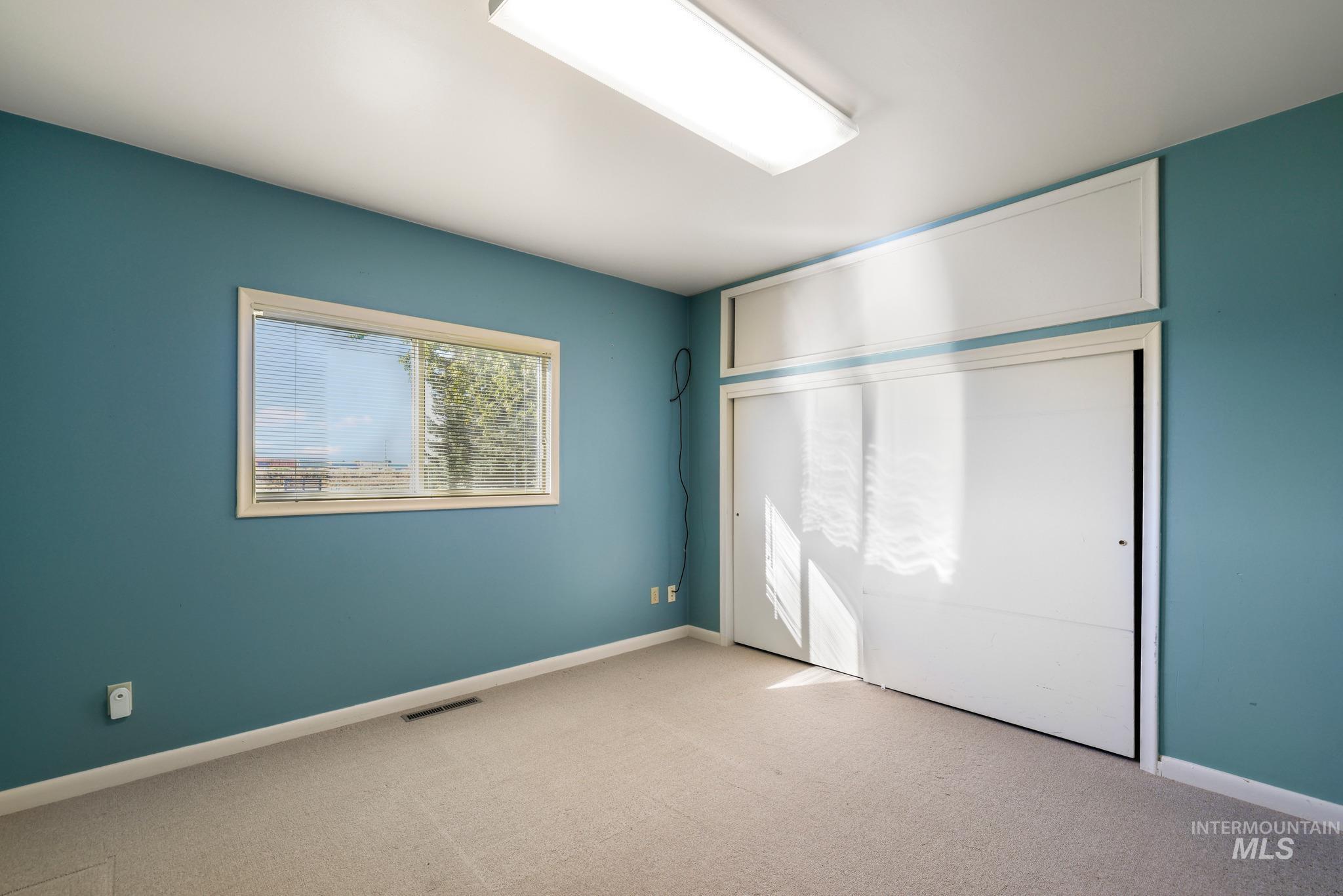 153 N Highway 24, Rupert, Idaho 83350, 3 Bedrooms, 1 Bathroom, Residential For Sale, Price $459,000,MLS 99002405