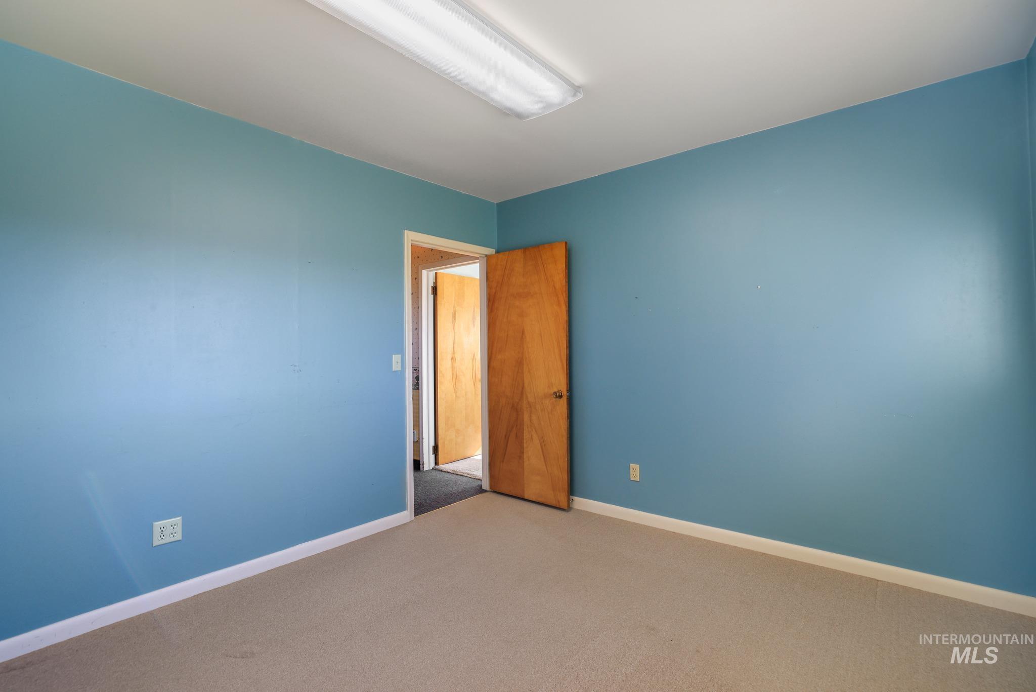 153 N Highway 24, Rupert, Idaho 83350, 3 Bedrooms, 1 Bathroom, Residential For Sale, Price $459,000,MLS 99002405