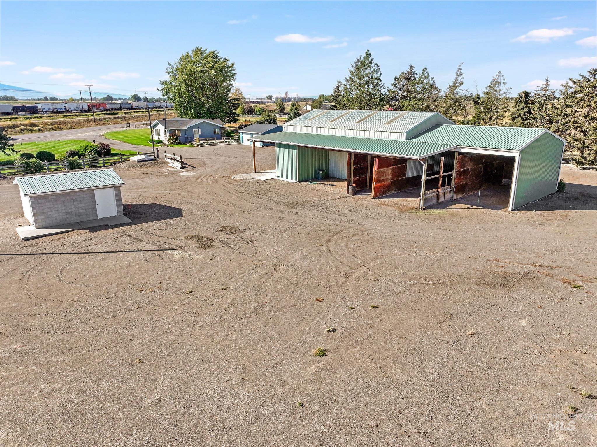 153 N Highway 24, Rupert, Idaho 83350, 3 Bedrooms, 1 Bathroom, Residential For Sale, Price $459,000,MLS 99002405