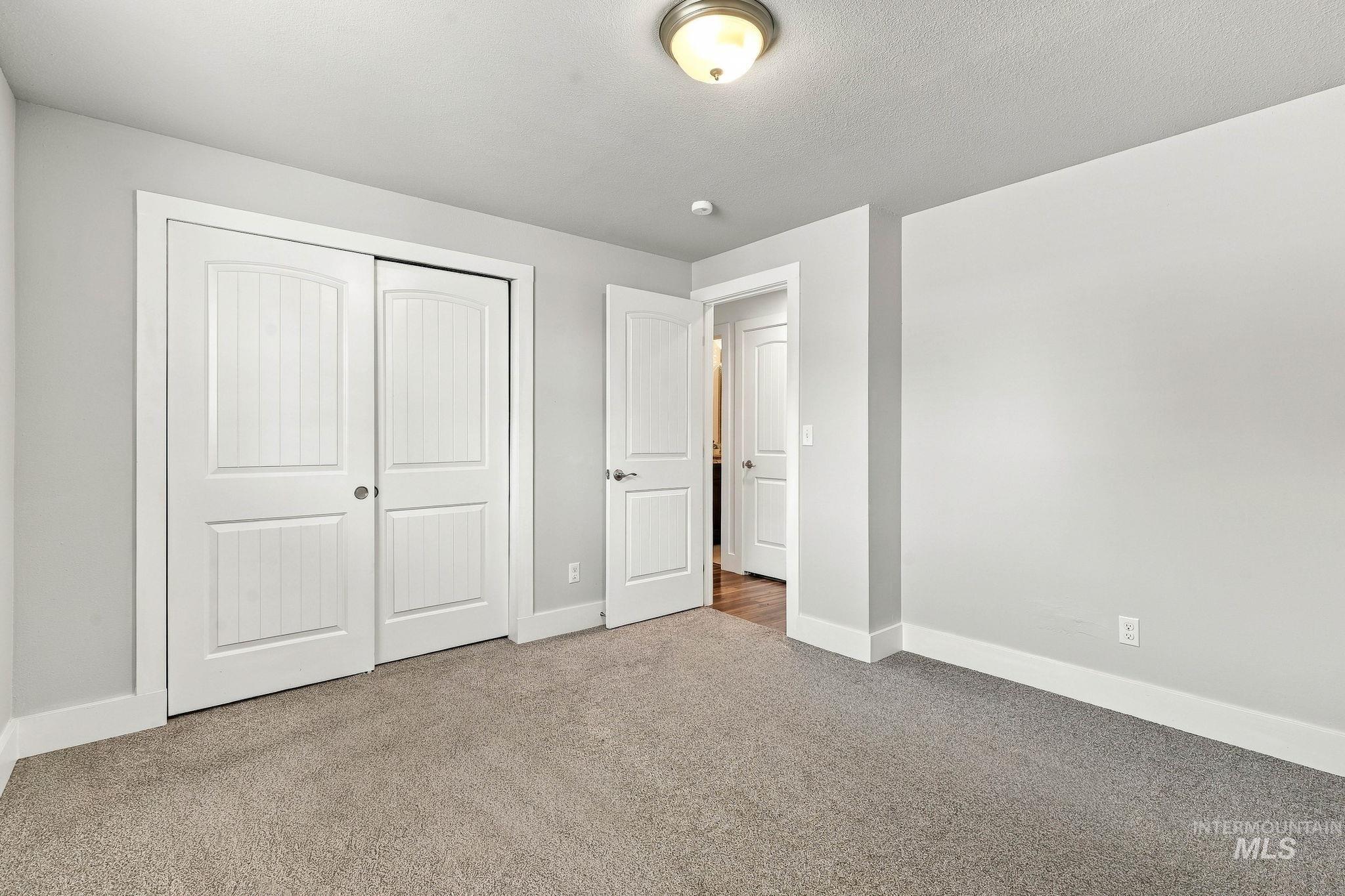 212 N Indiana, Caldwell, Idaho 83605, 4 Bedrooms, 2 Bathrooms, Residential For Sale, Price $340,000,MLS 99002406