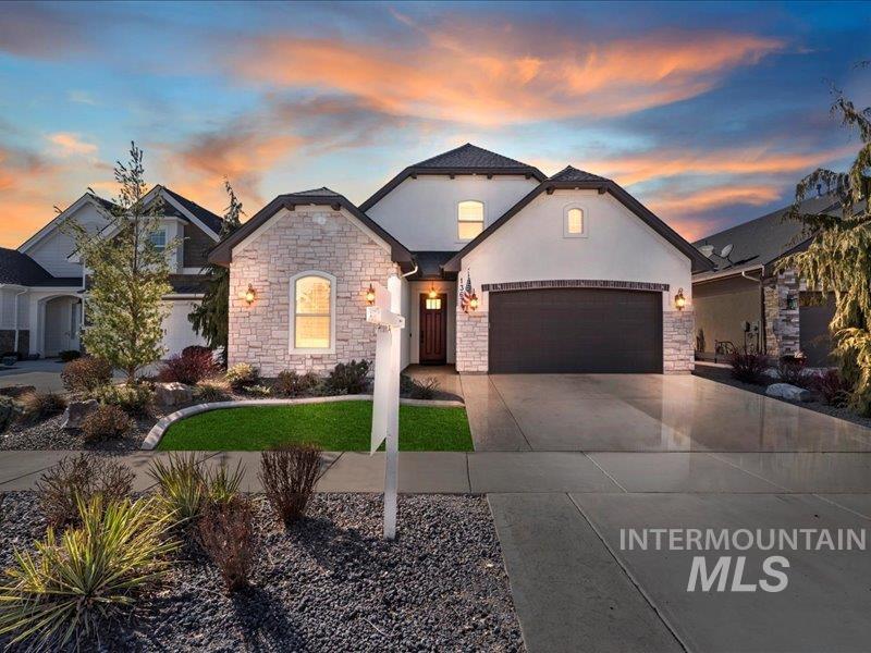 1367 N Willowick Ave, Eagle, Idaho 83616, 3 Bedrooms, 2.5 Bathrooms, Residential For Sale, Price $739,900,MLS 99002408