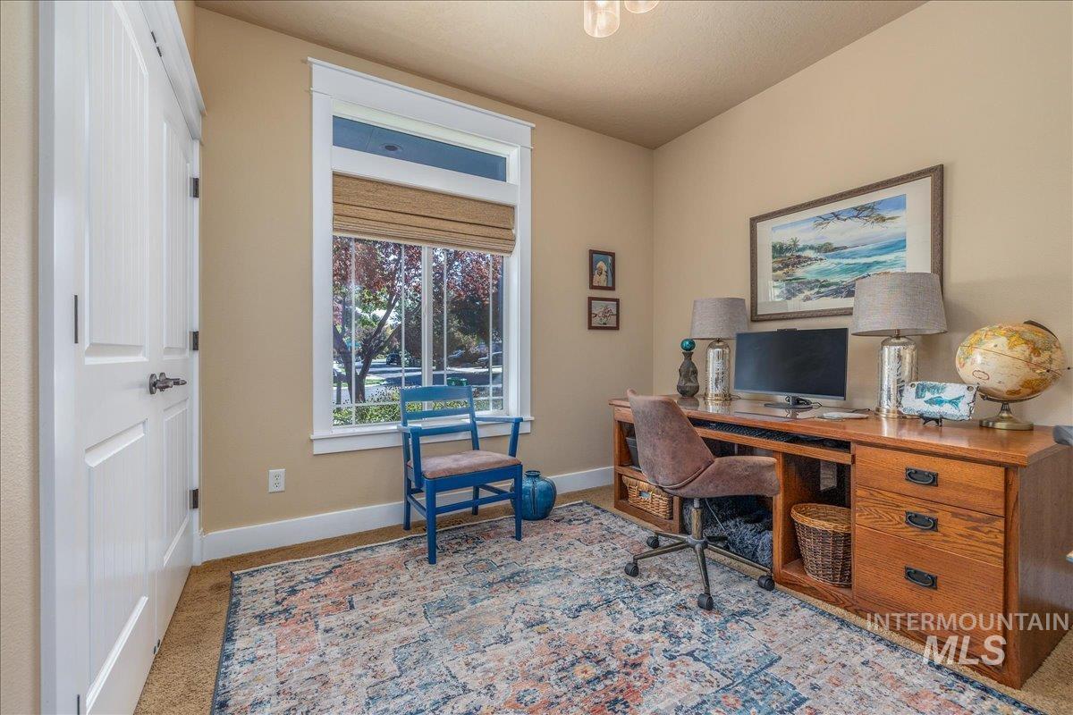 4897 N Red Hills, Meridian, Idaho 83642, 3 Bedrooms, 3 Bathrooms, Residential For Sale, Price $625,000,MLS 99002409