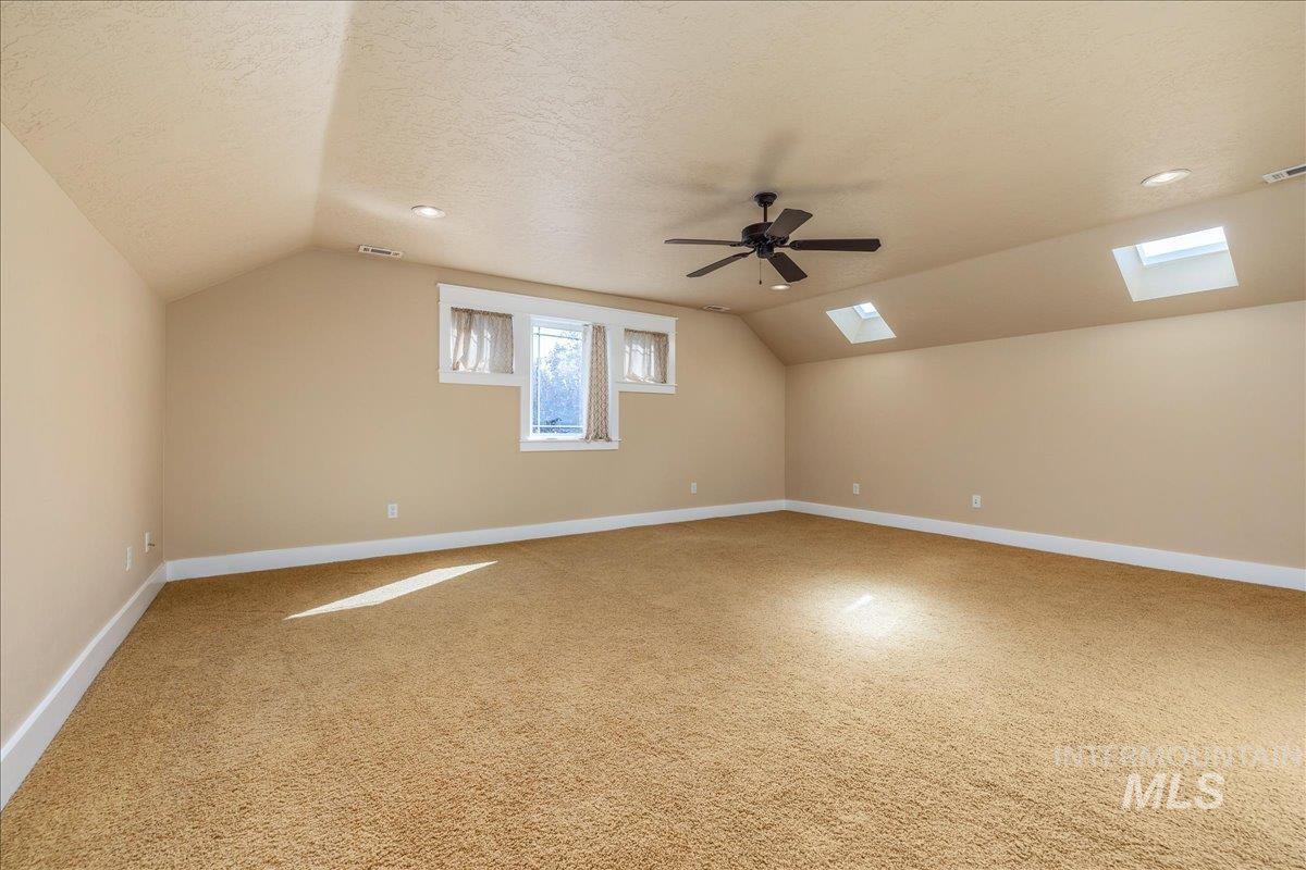 4897 N Red Hills, Meridian, Idaho 83642, 3 Bedrooms, 3 Bathrooms, Residential For Sale, Price $625,000,MLS 99002409