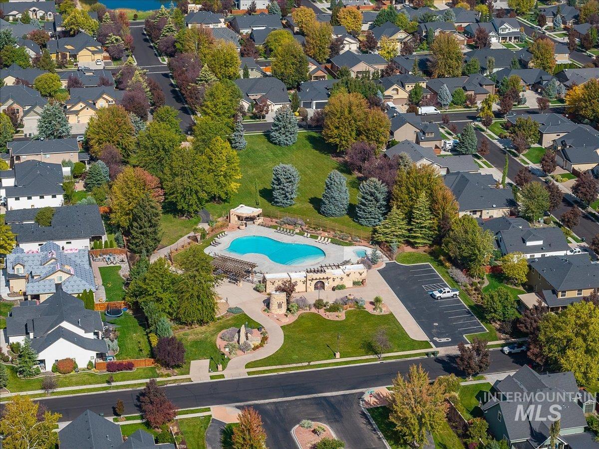 4897 N Red Hills, Meridian, Idaho 83642, 3 Bedrooms, 3 Bathrooms, Residential For Sale, Price $625,000,MLS 99002409