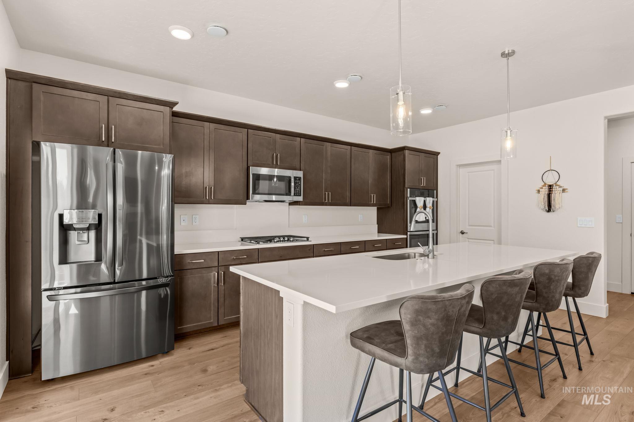 5345 S Snowden Ave, Meridian, Idaho 83642, 4 Bedrooms, 2.5 Bathrooms, Residential For Sale, Price $565,000,MLS 99002410