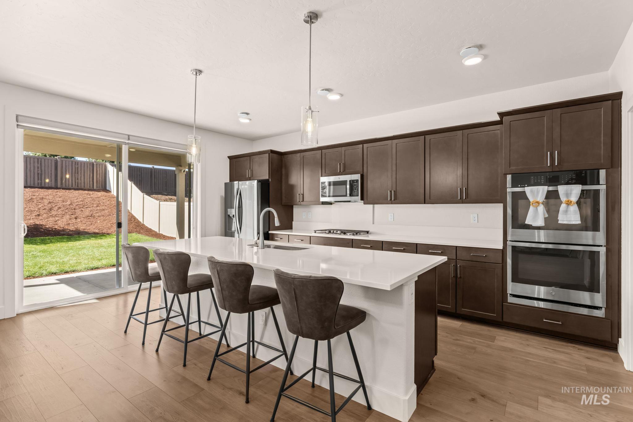 5345 S Snowden Ave, Meridian, Idaho 83642, 4 Bedrooms, 2.5 Bathrooms, Residential For Sale, Price $565,000,MLS 99002410