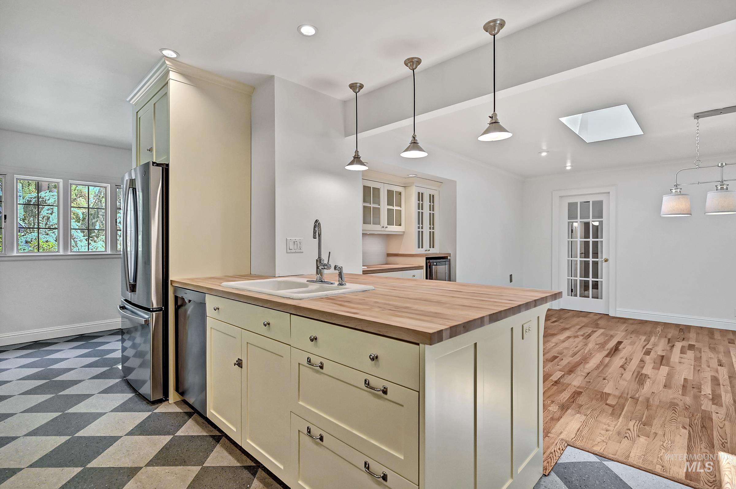 1820 N 21st, Boise, Idaho 83702, 5 Bedrooms, 4.5 Bathrooms, Residential For Sale, Price $1,475,000,MLS 99002413