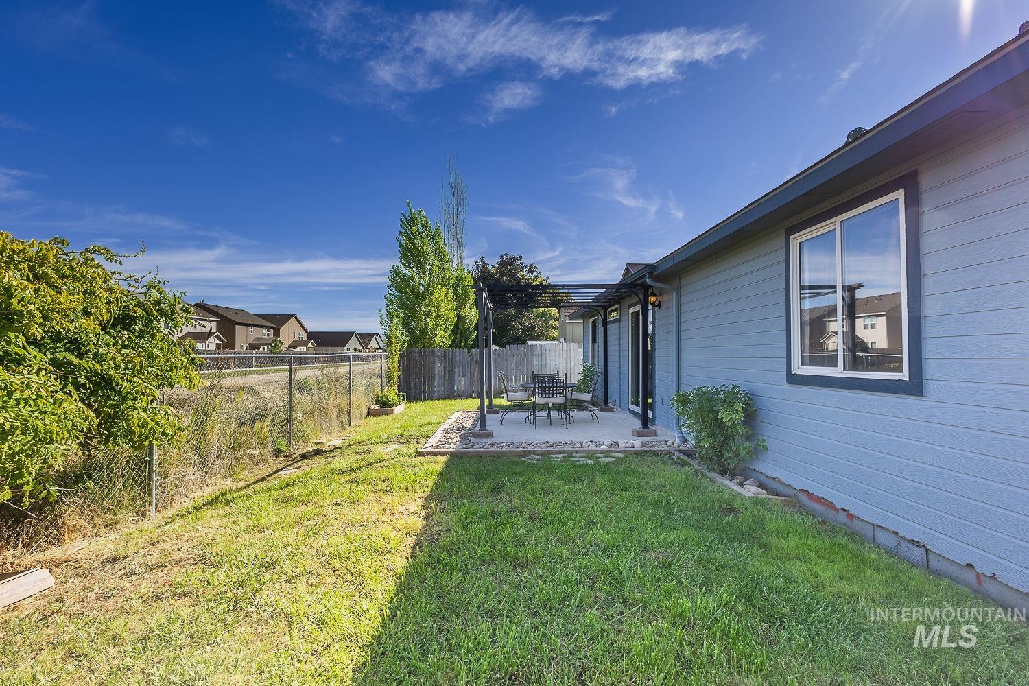10928 W Hazelwood Dr, Star, Idaho 83669, 3 Bedrooms, 2 Bathrooms, Residential For Sale, Price $399,000,MLS 99002414