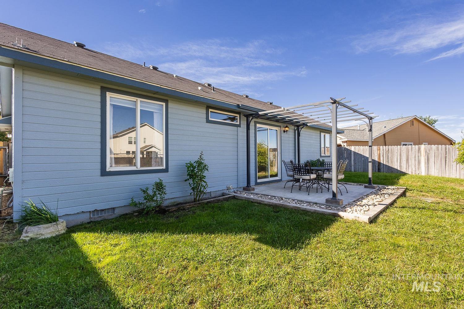 10928 W Hazelwood Dr, Star, Idaho 83669, 3 Bedrooms, 2 Bathrooms, Residential For Sale, Price $399,000,MLS 99002414
