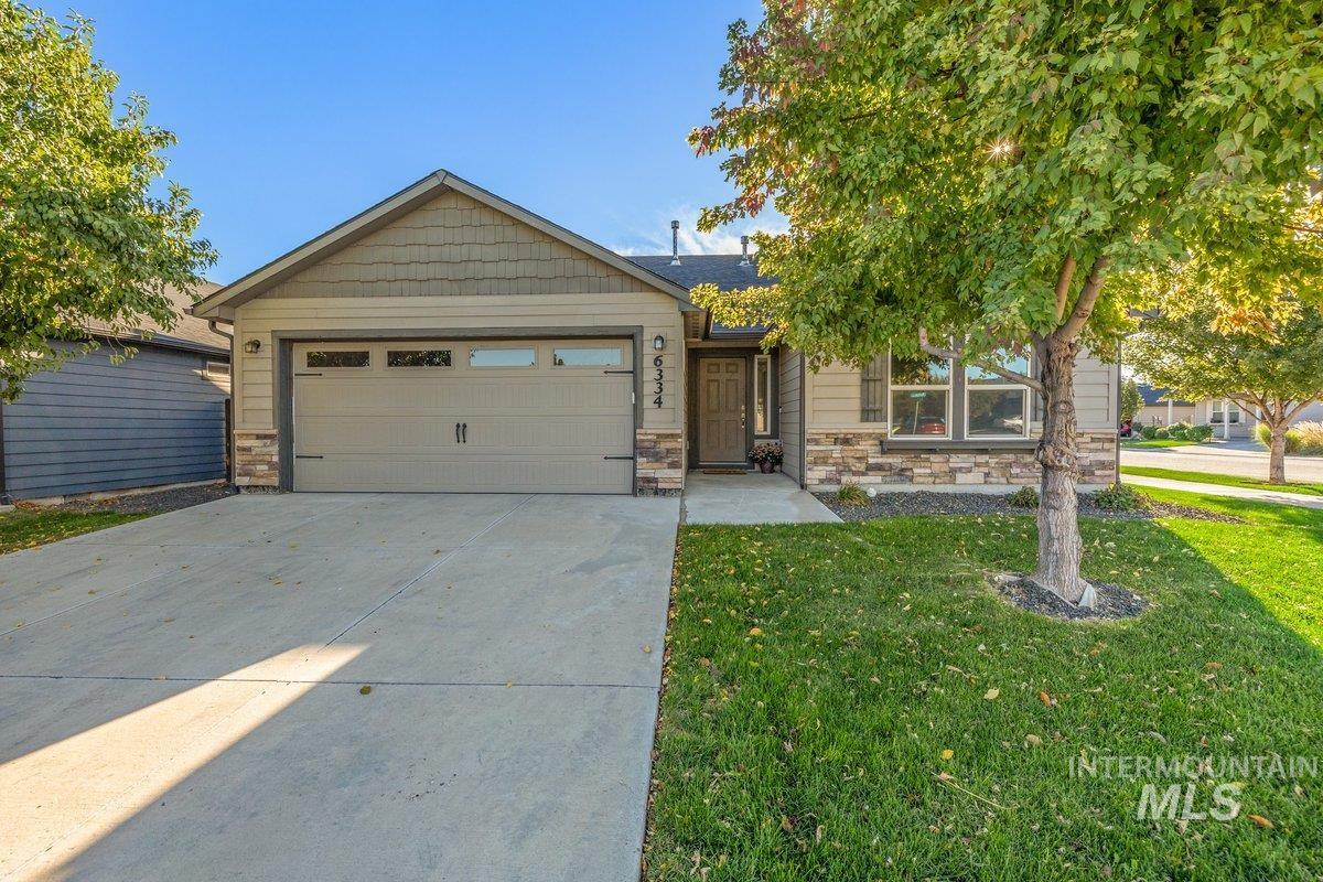 6334 S Kelso Way, Boise, Idaho 83709, 3 Bedrooms, 2 Bathrooms, Residential For Sale, Price $424,900,MLS 99002416
