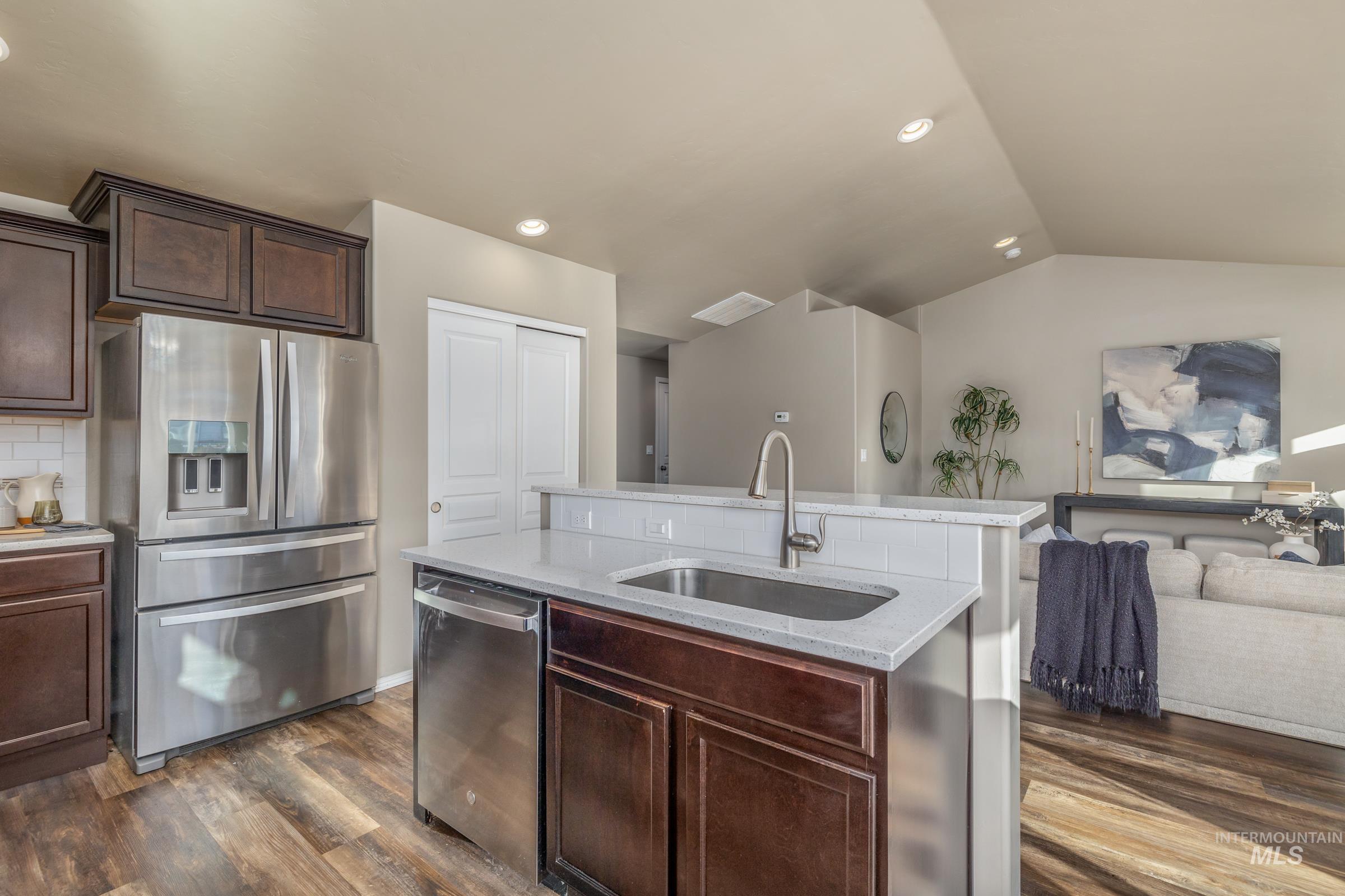 6334 S Kelso Way, Boise, Idaho 83709, 3 Bedrooms, 2 Bathrooms, Residential For Sale, Price $424,900,MLS 99002416