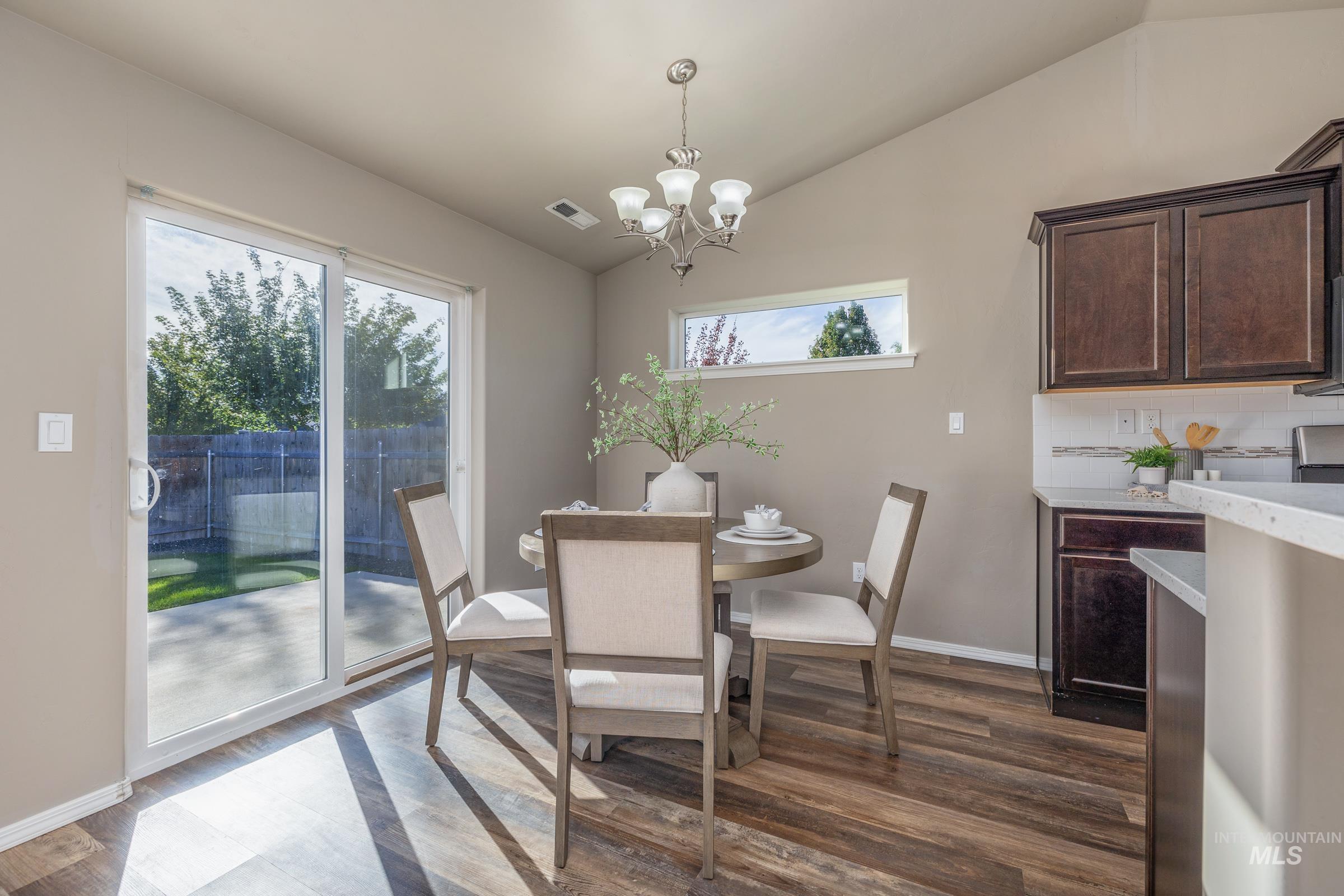 6334 S Kelso Way, Boise, Idaho 83709, 3 Bedrooms, 2 Bathrooms, Residential For Sale, Price $424,900,MLS 99002416