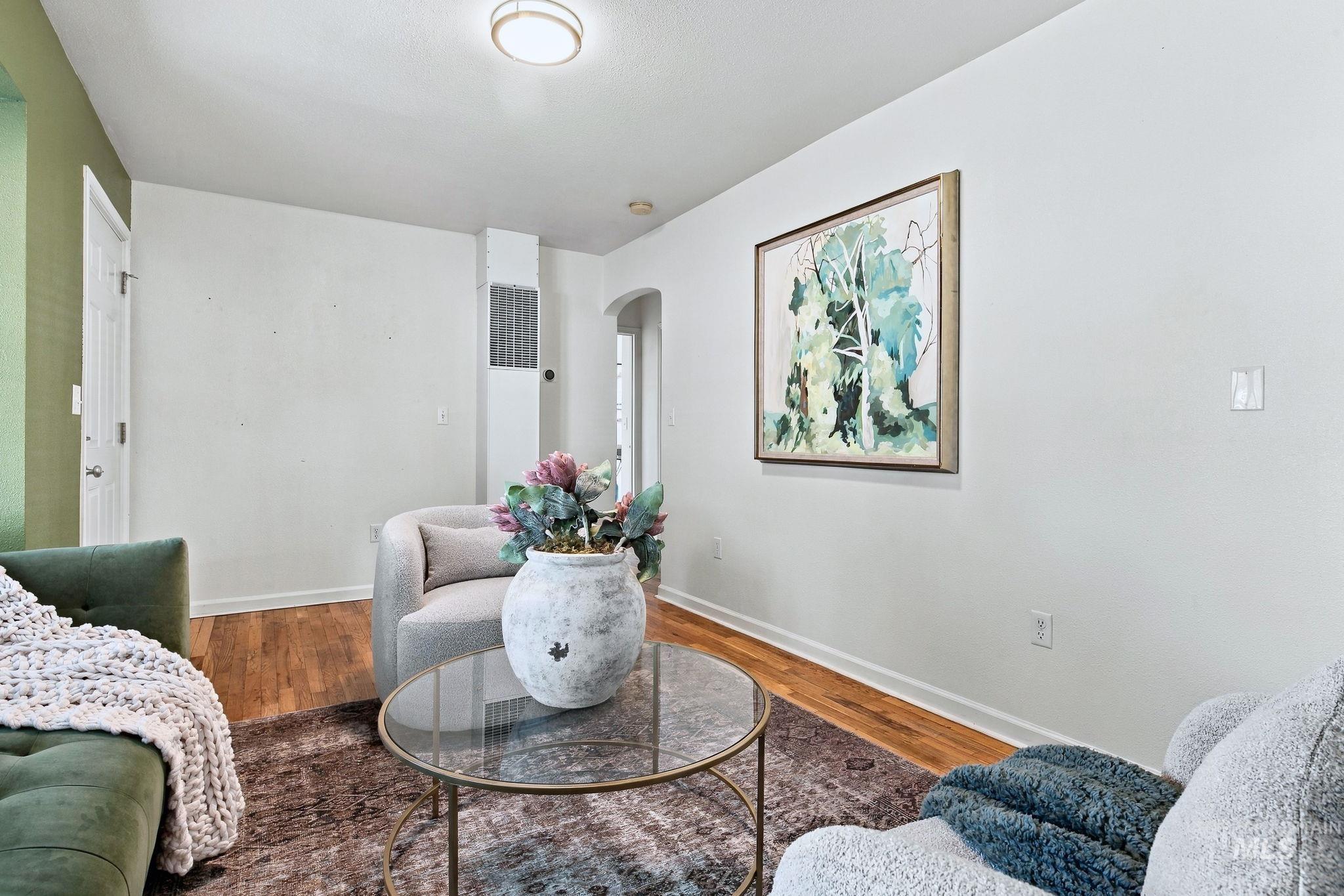 203 E Melrose St, Boise, Idaho 83706, 3 Bedrooms, 2 Bathrooms, Residential For Sale, Price $419,900,MLS 99002417