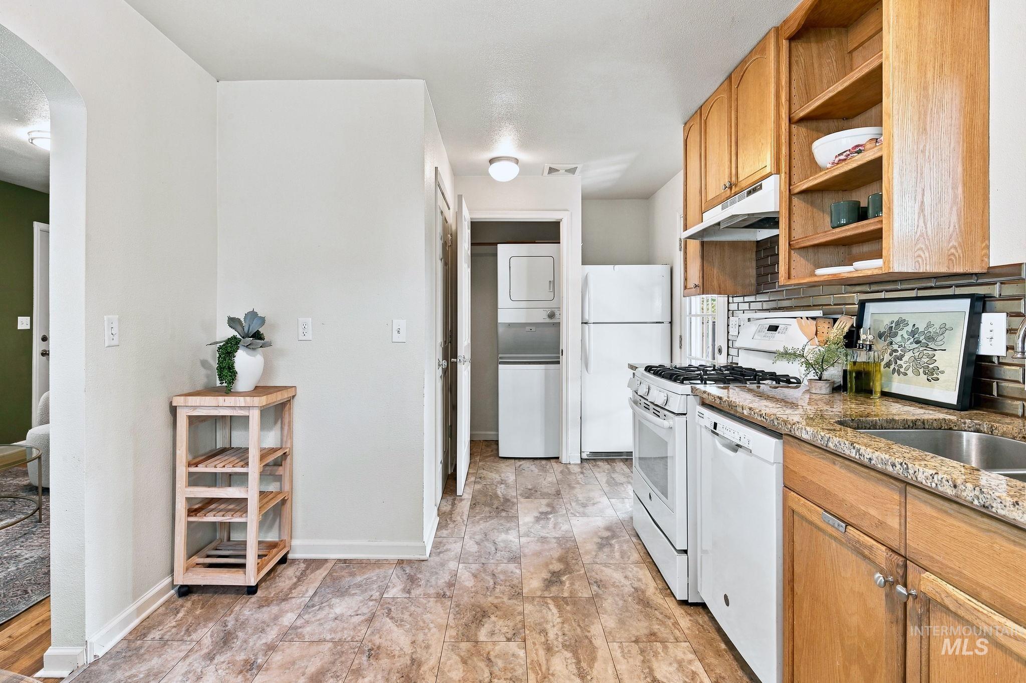 203 E Melrose St, Boise, Idaho 83706, 3 Bedrooms, 2 Bathrooms, Residential For Sale, Price $419,900,MLS 99002417