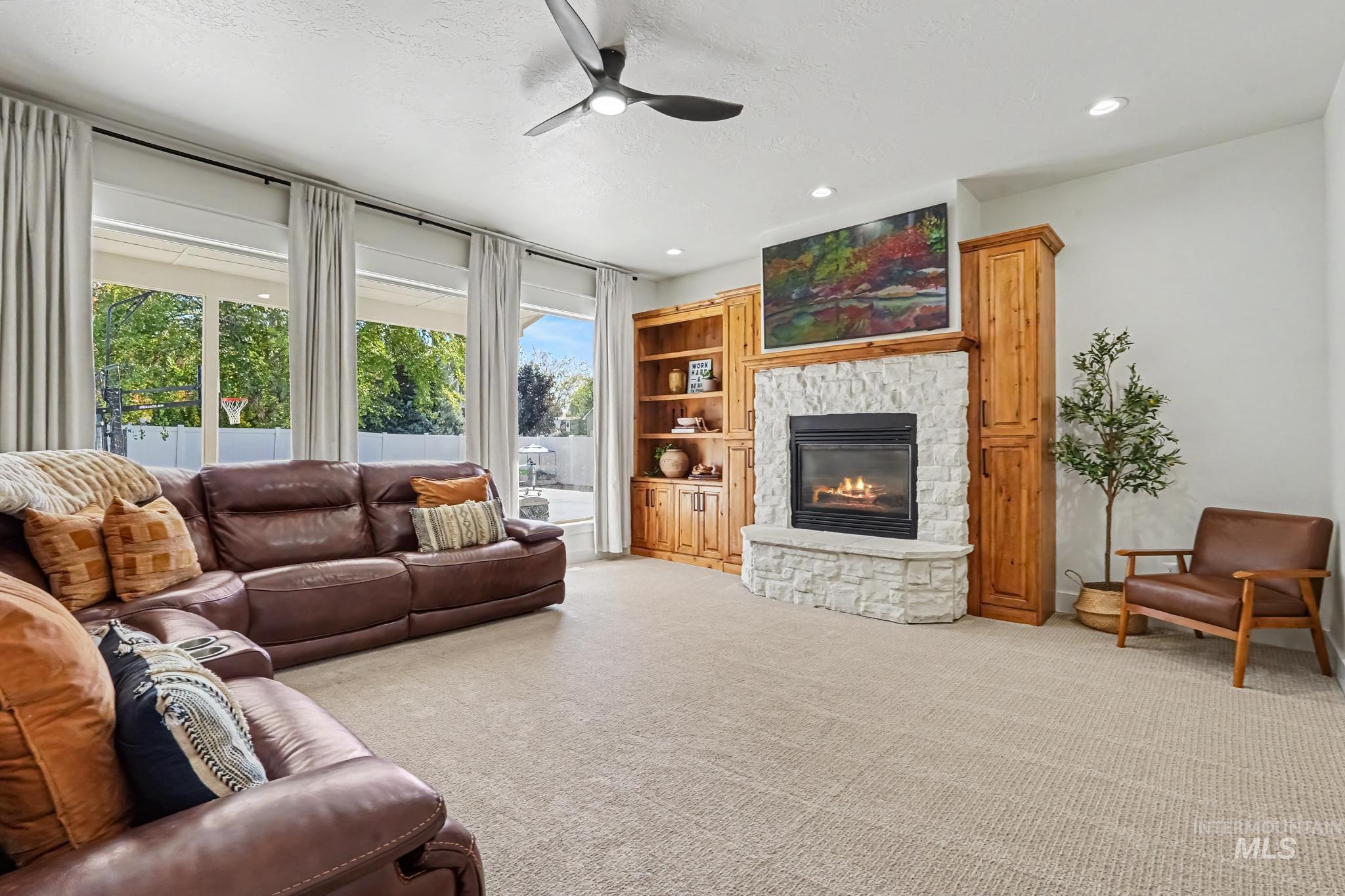 2340 S Alaska Way, Meridian, Idaho 83642, 4 Bedrooms, 2.5 Bathrooms, Residential For Sale, Price $740,000,MLS 99002418